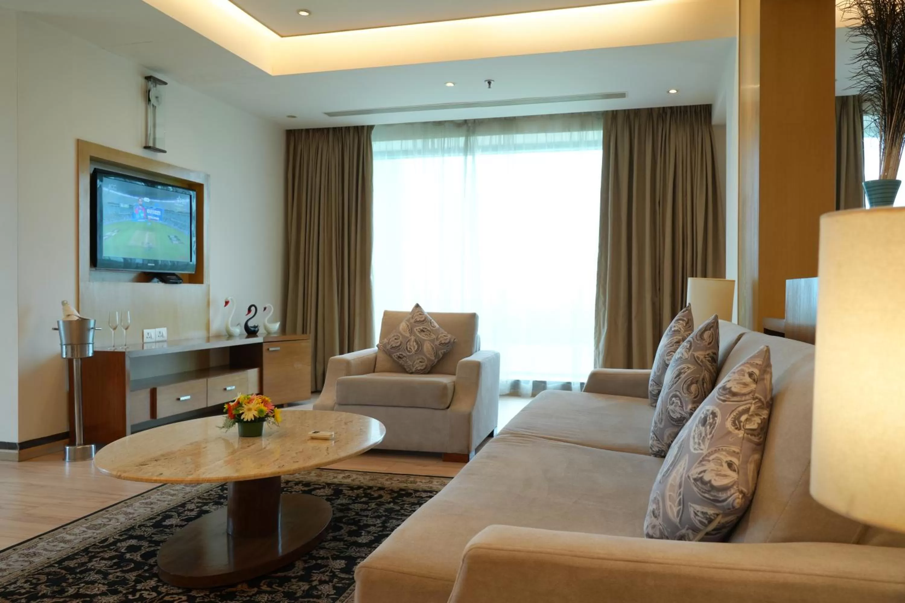 Living room in Le Meridien Nagpur