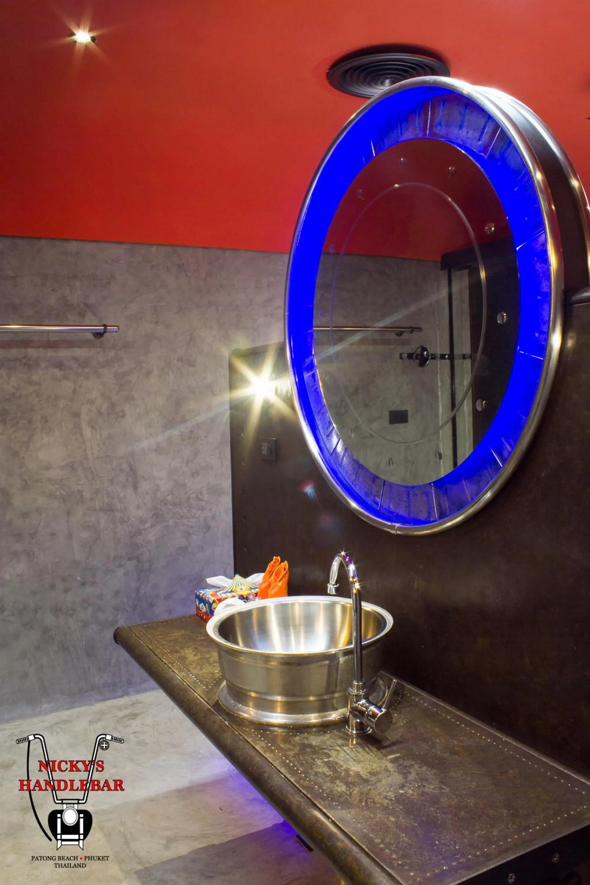 Bathroom in Nicky's Handlebar