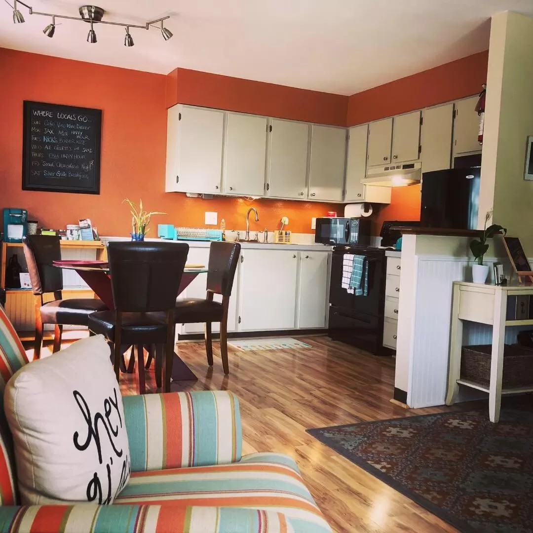 Kitchen or kitchenette in Remington Flats