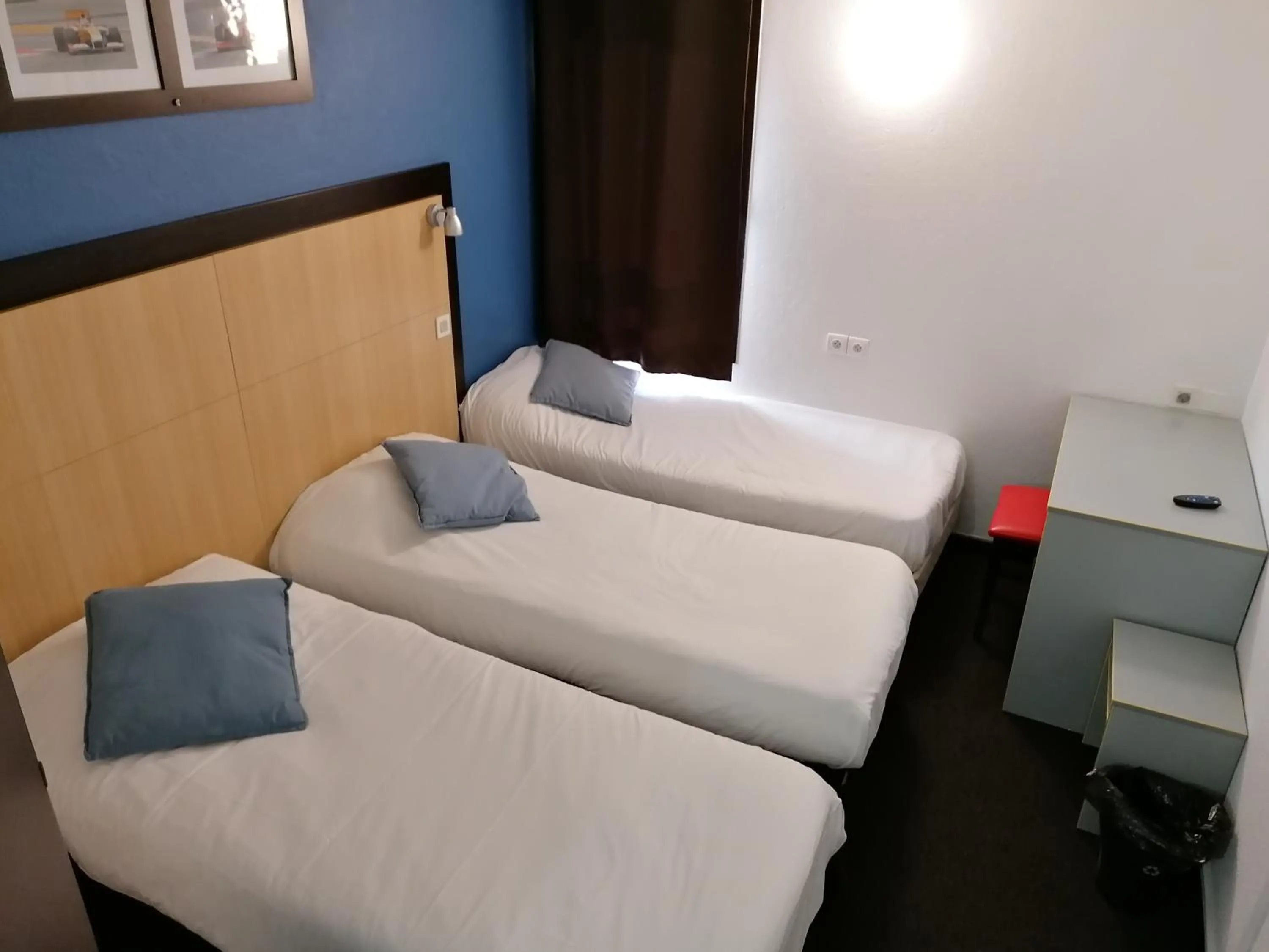 Bed in Enzo Hotels Vierzon by Kyriad Direct
