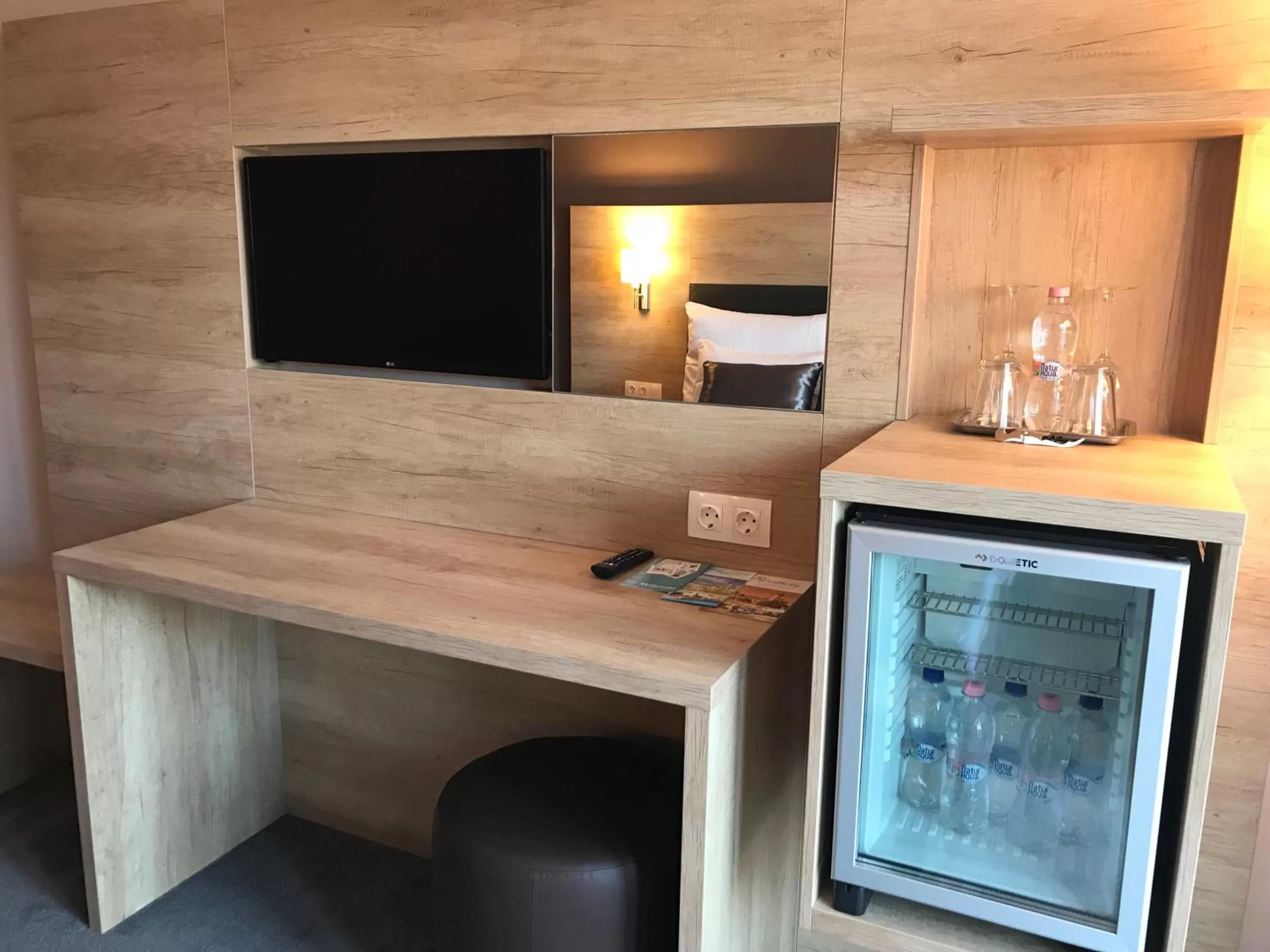 TV and multimedia in Villa Aruba & Private SPA Suites