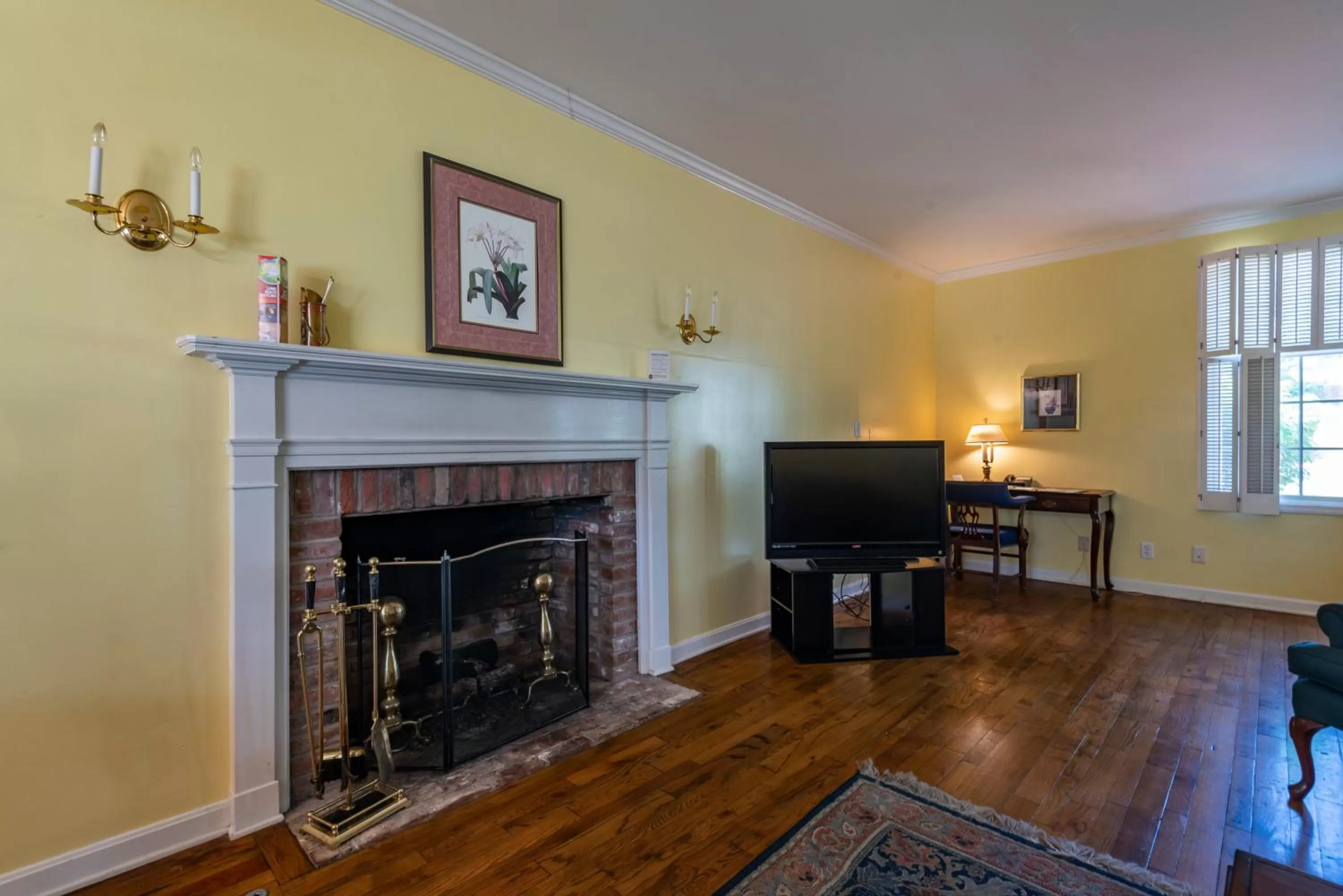 Area and facilities in Century Suites Hotel