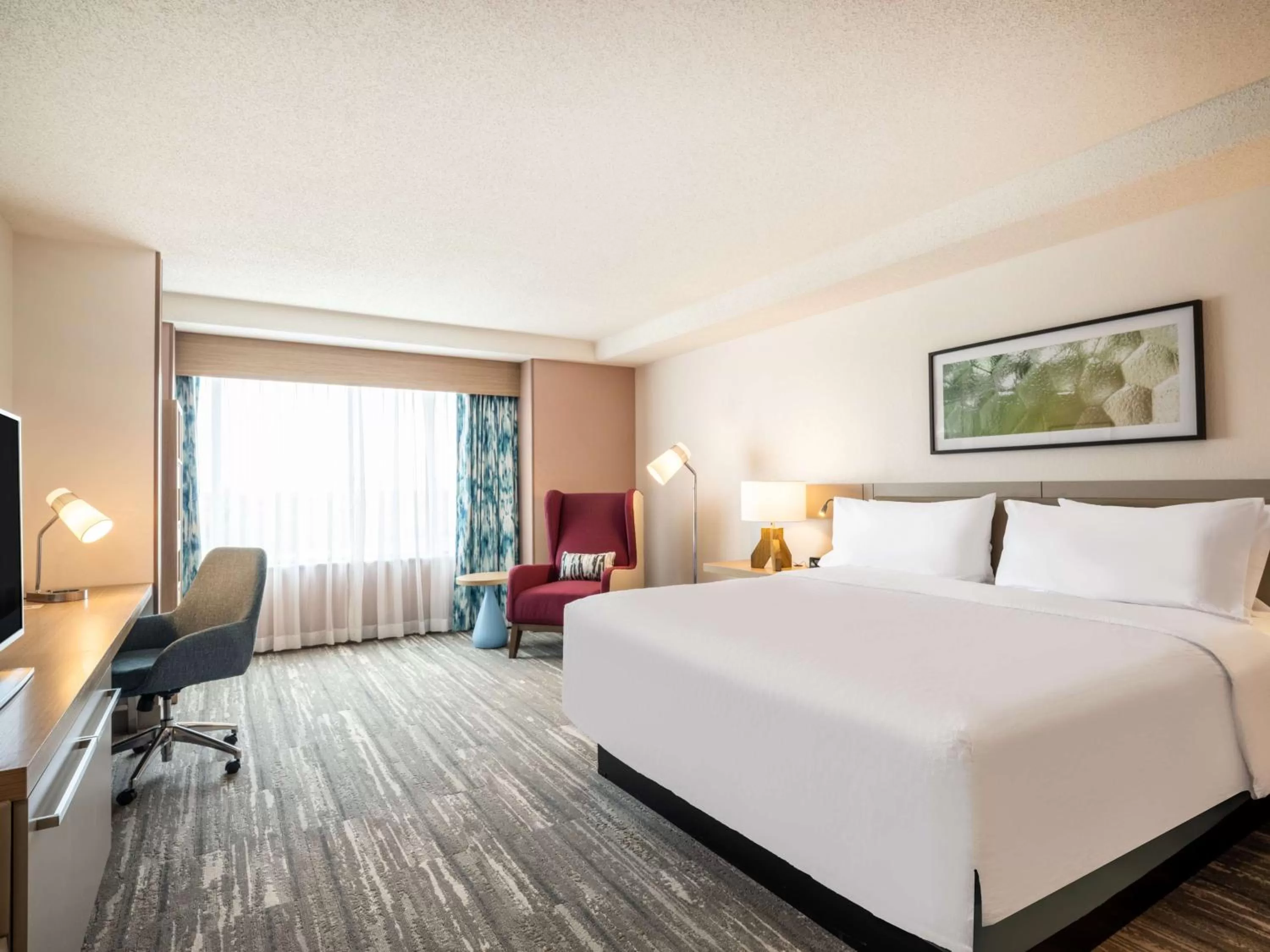 Bedroom, Bed in Hilton Garden Inn Toledo Downtown