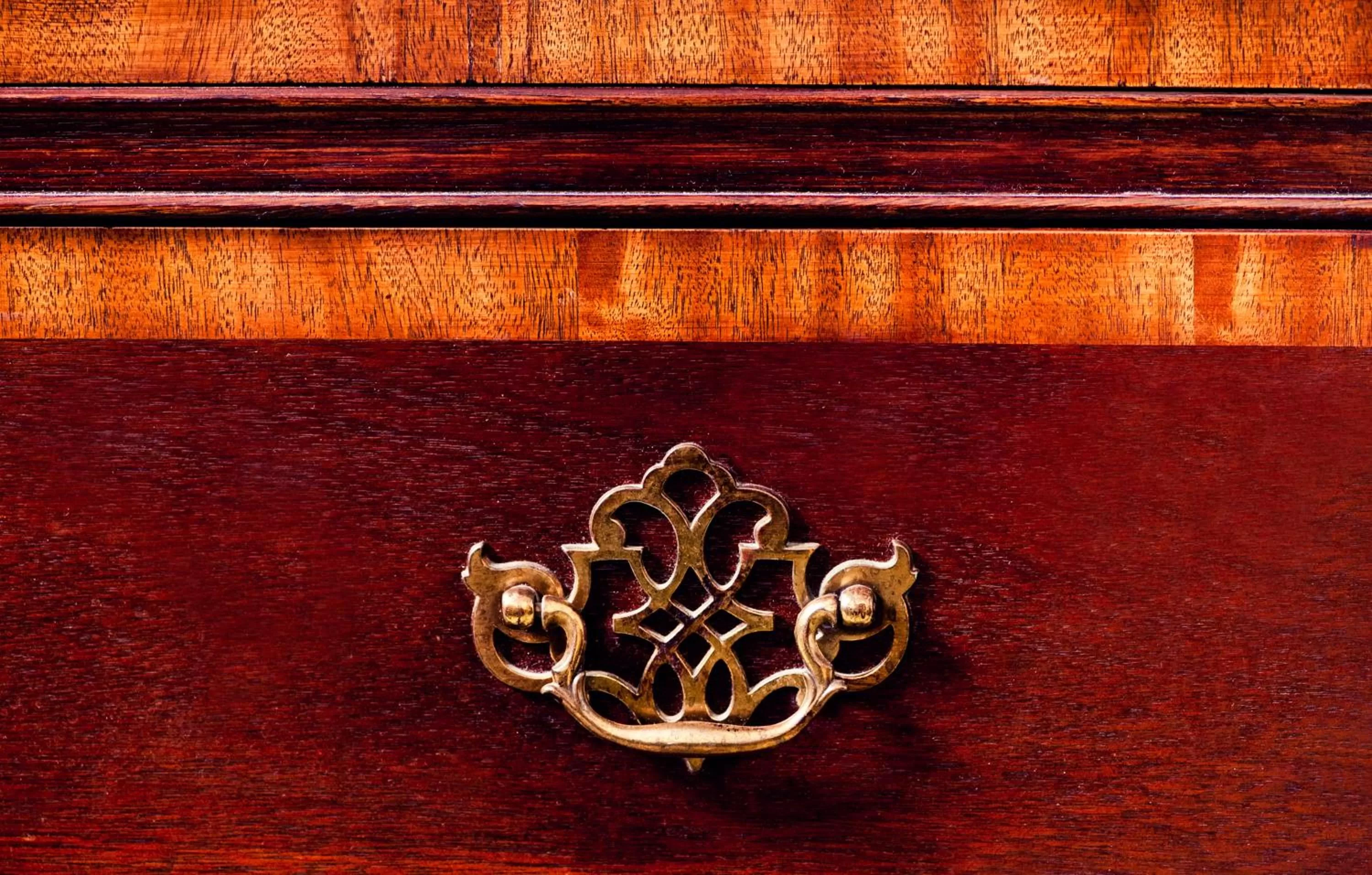 Decorative detail in Miodosytnia Aparthotel