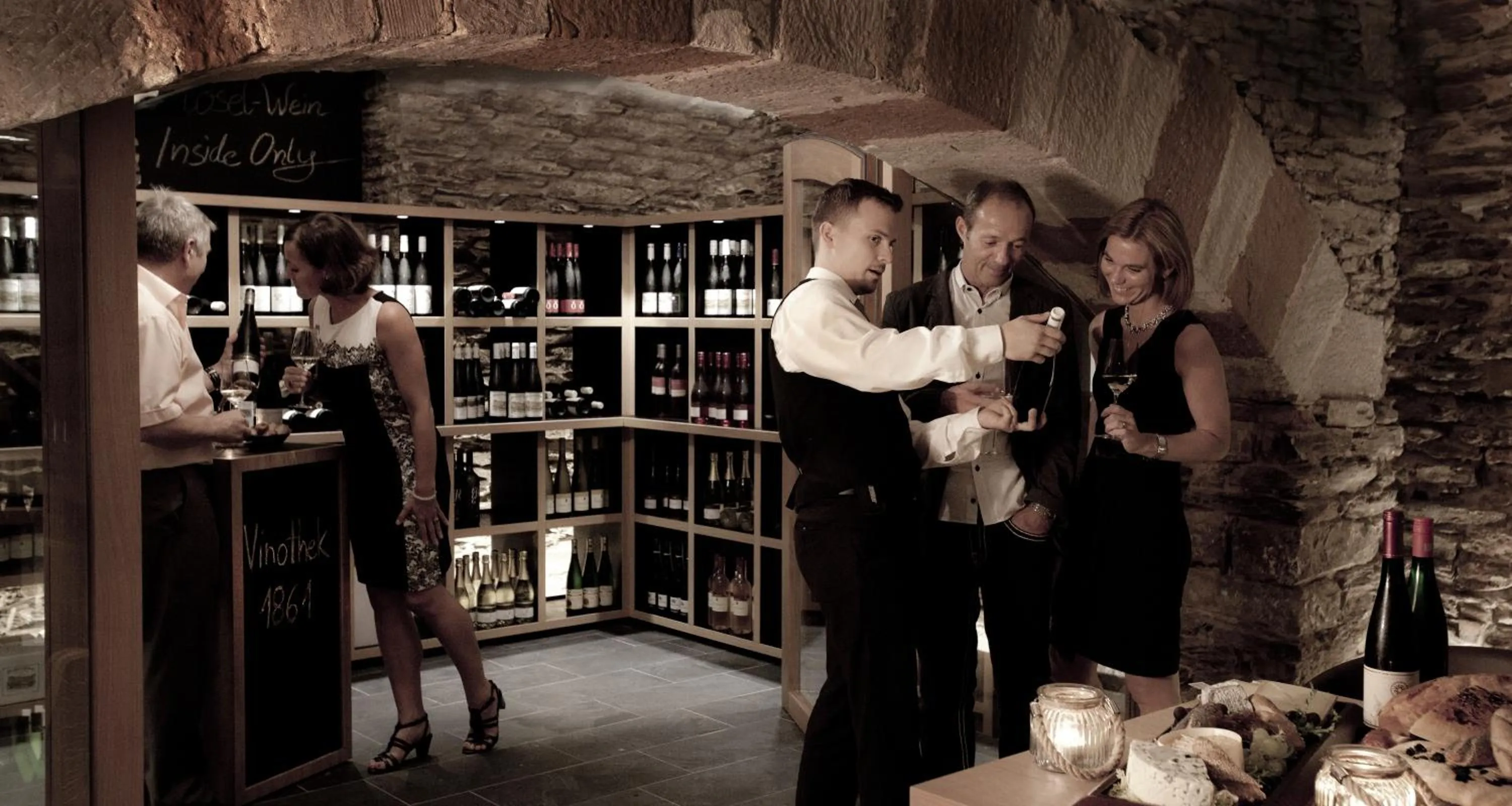 Staff in Nells Park Hotel