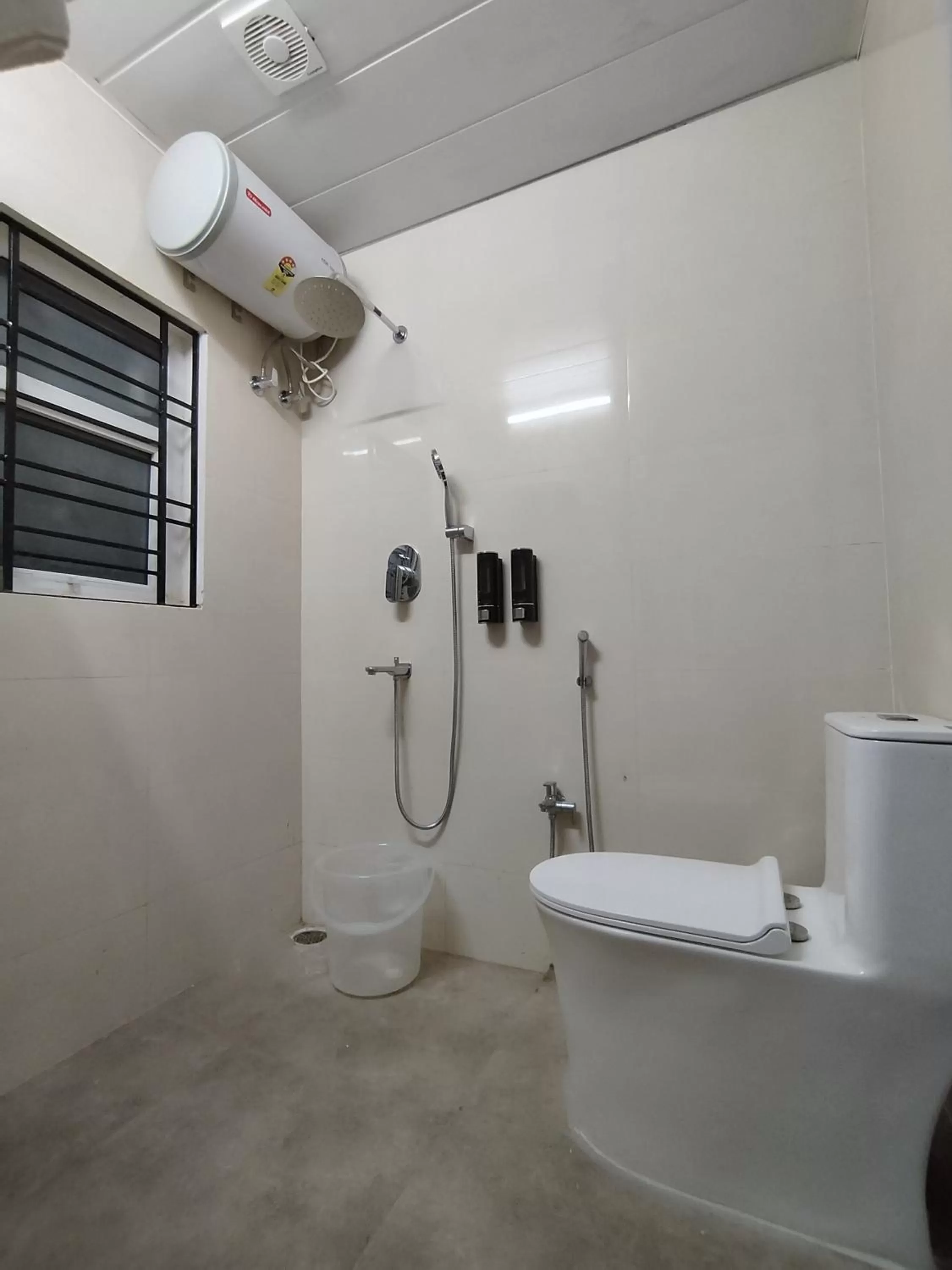 Bathroom in Jubels Homestay