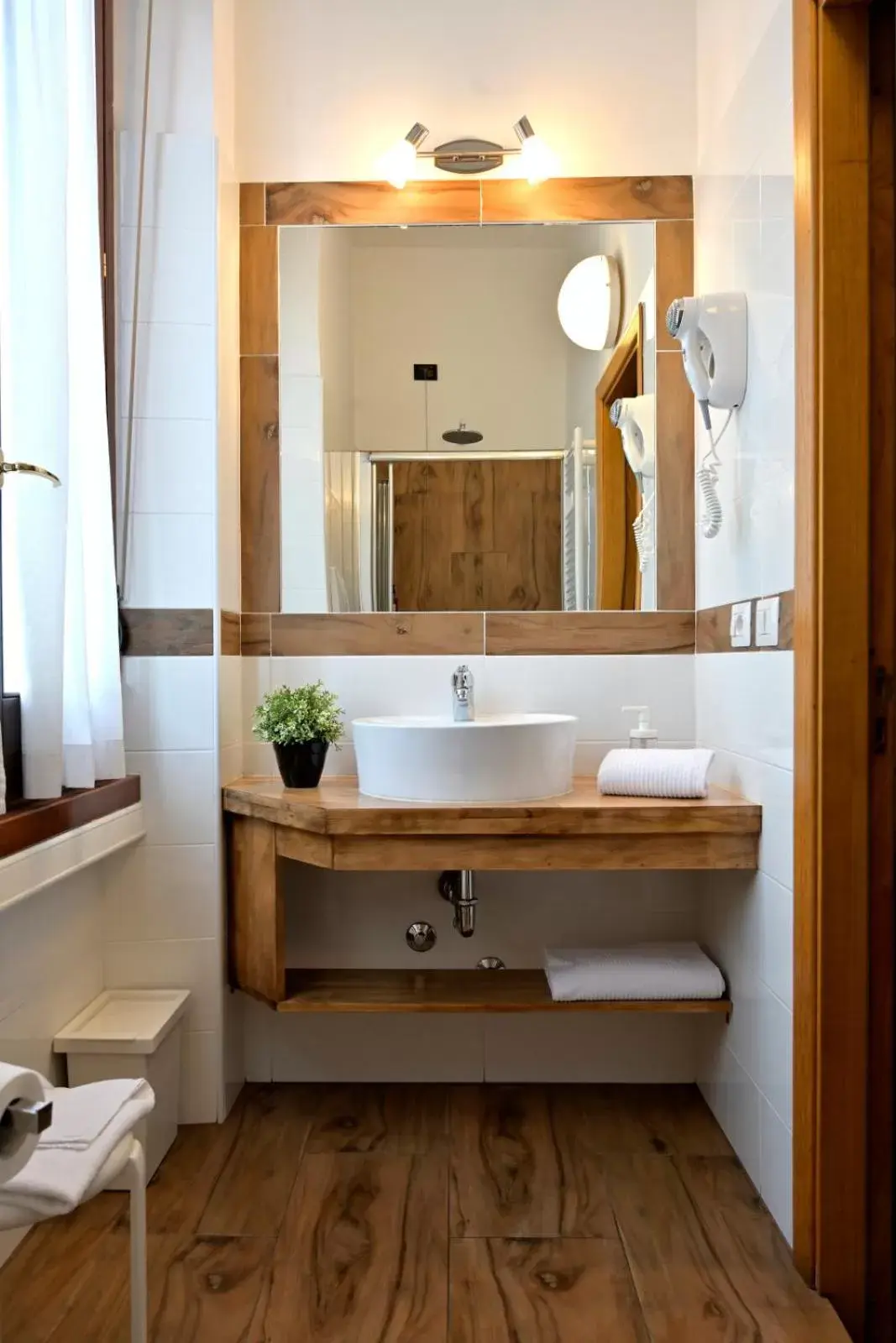 Superior Single Room in Hotel Bagliori Superior Single Room in Hotel Bagliori