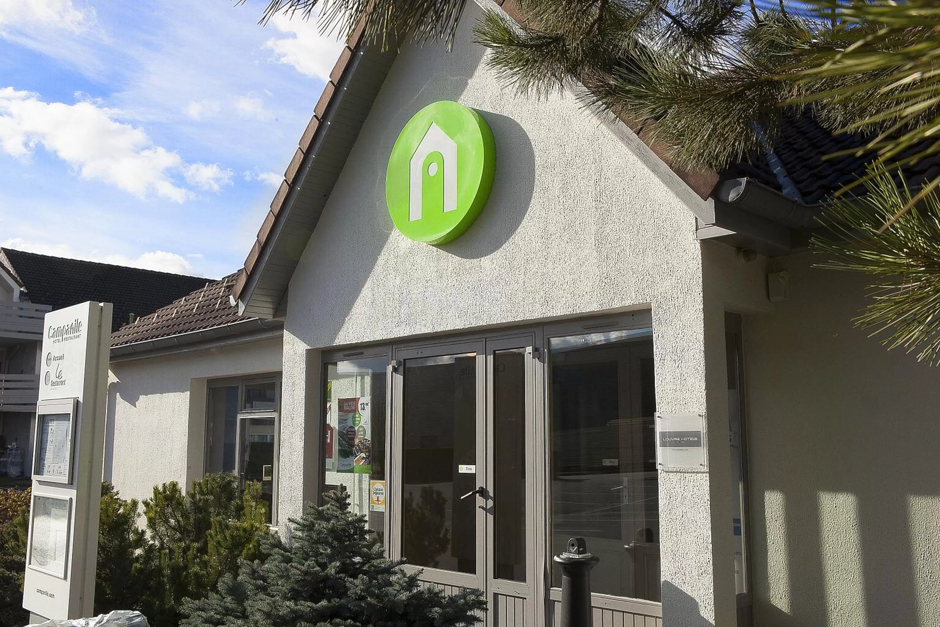 Property building in Campanile Pontarlier