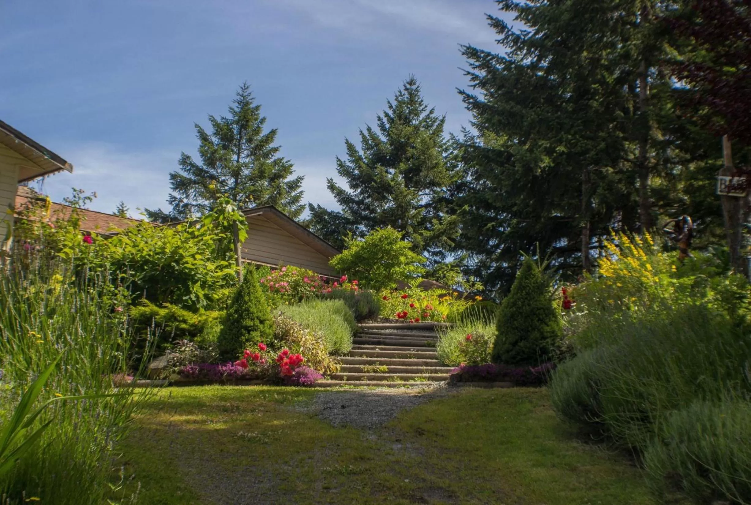 Facade/entrance in Armand Heights