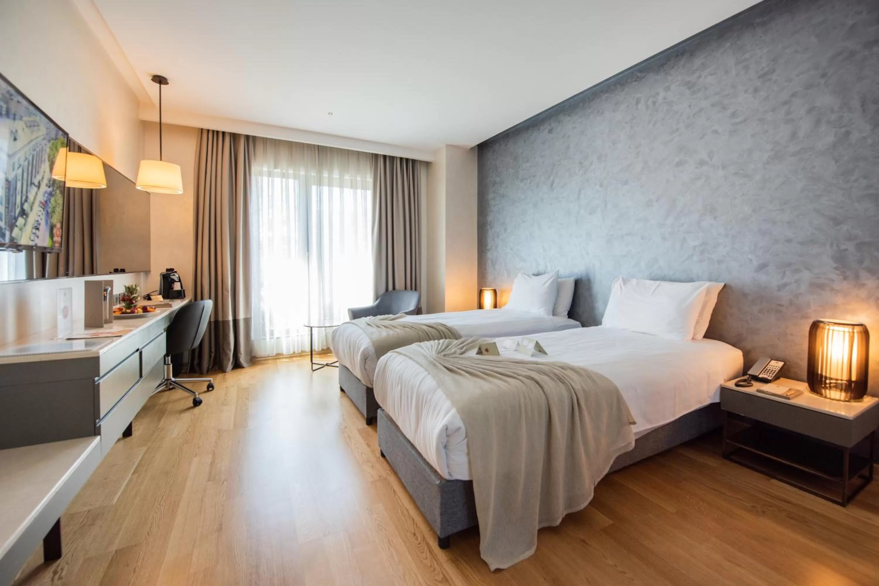 Bed in Dosso Dossi Hotels & SPA Downtown