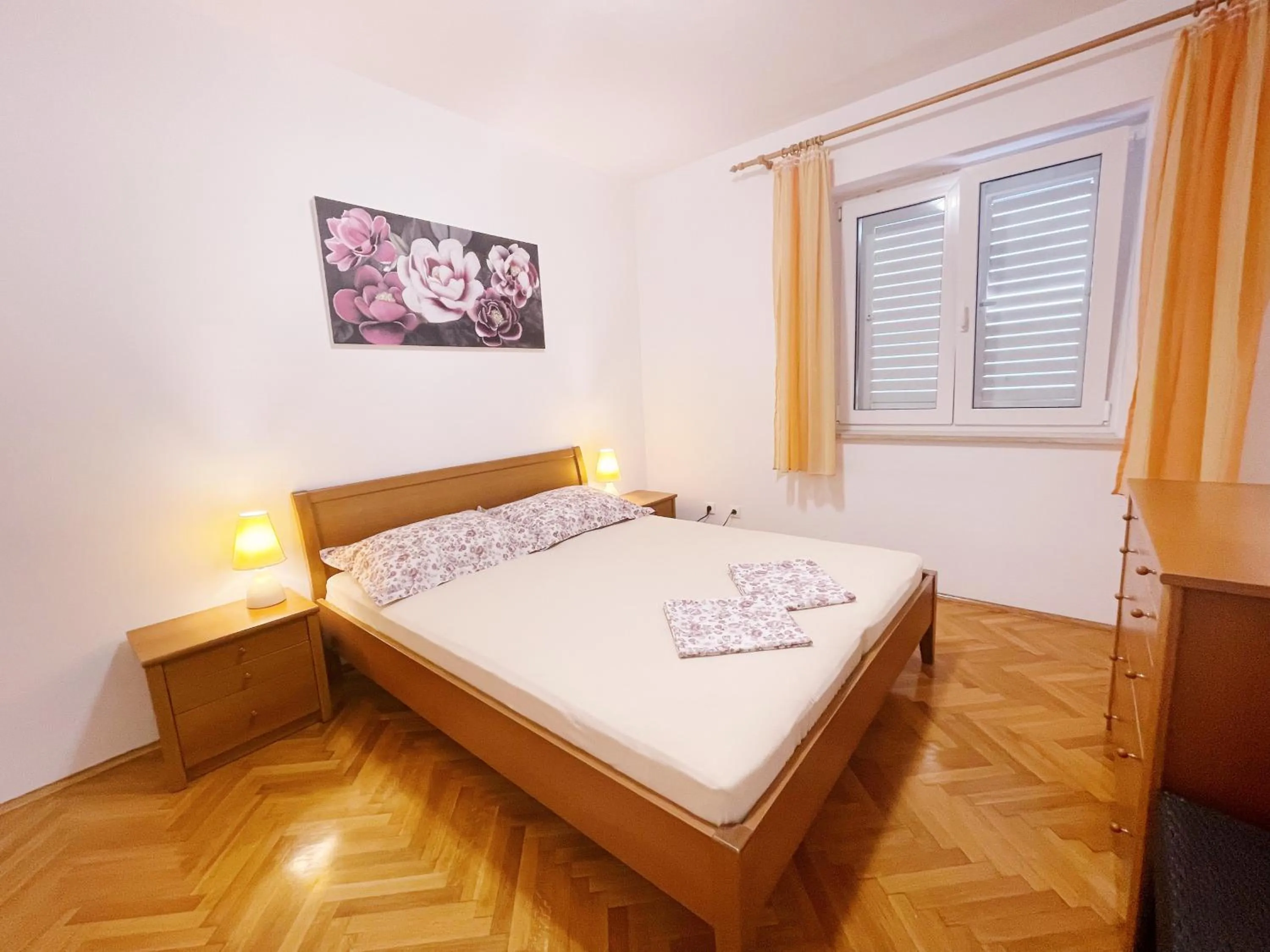 Bed in Apartments Villa Marijeta with Free Parking