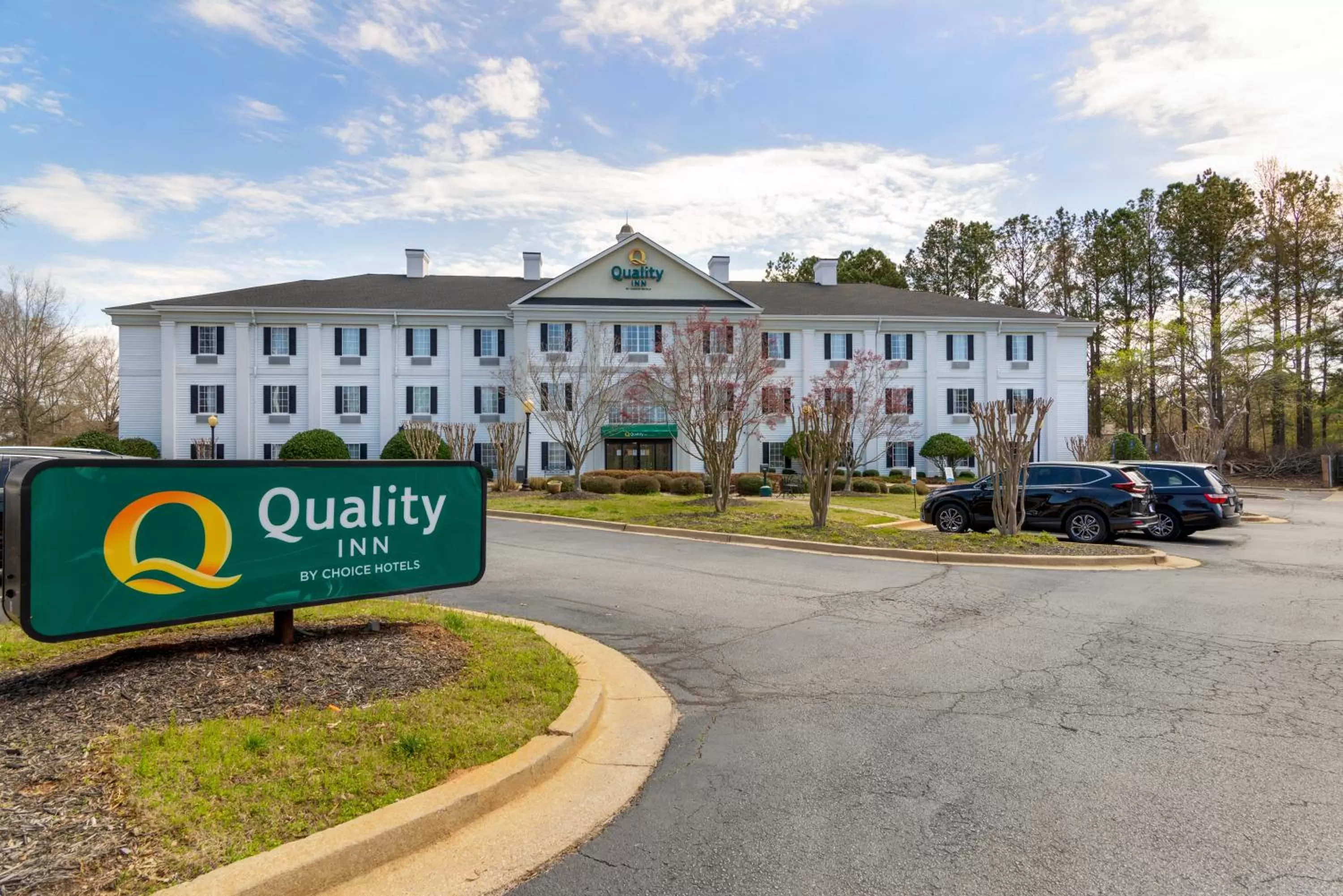 Property building in Quality Inn Newnan - Atlanta South