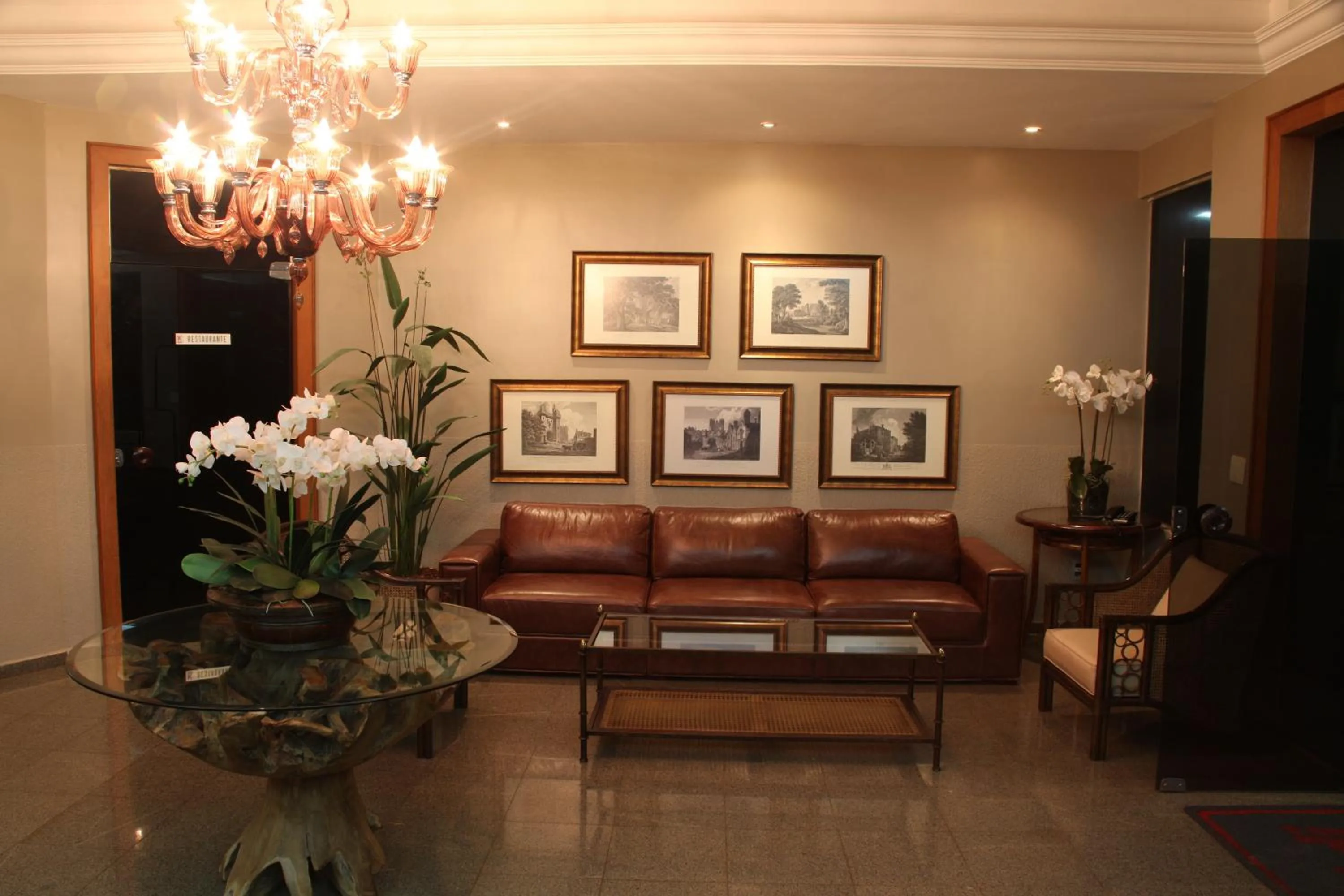 Lobby or reception in Hotel Kehdi Plaza