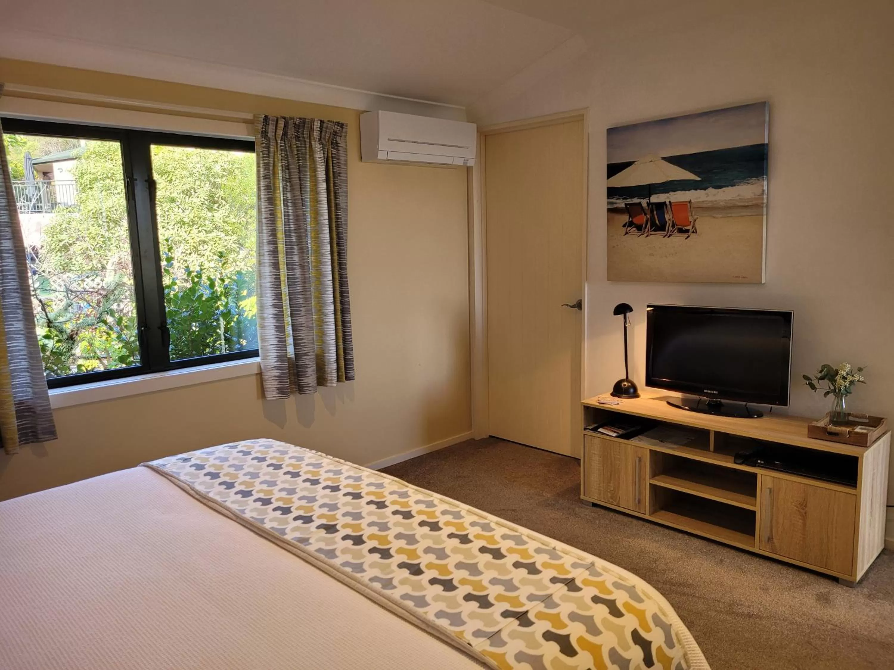 Bed in Hazelwood Mapua