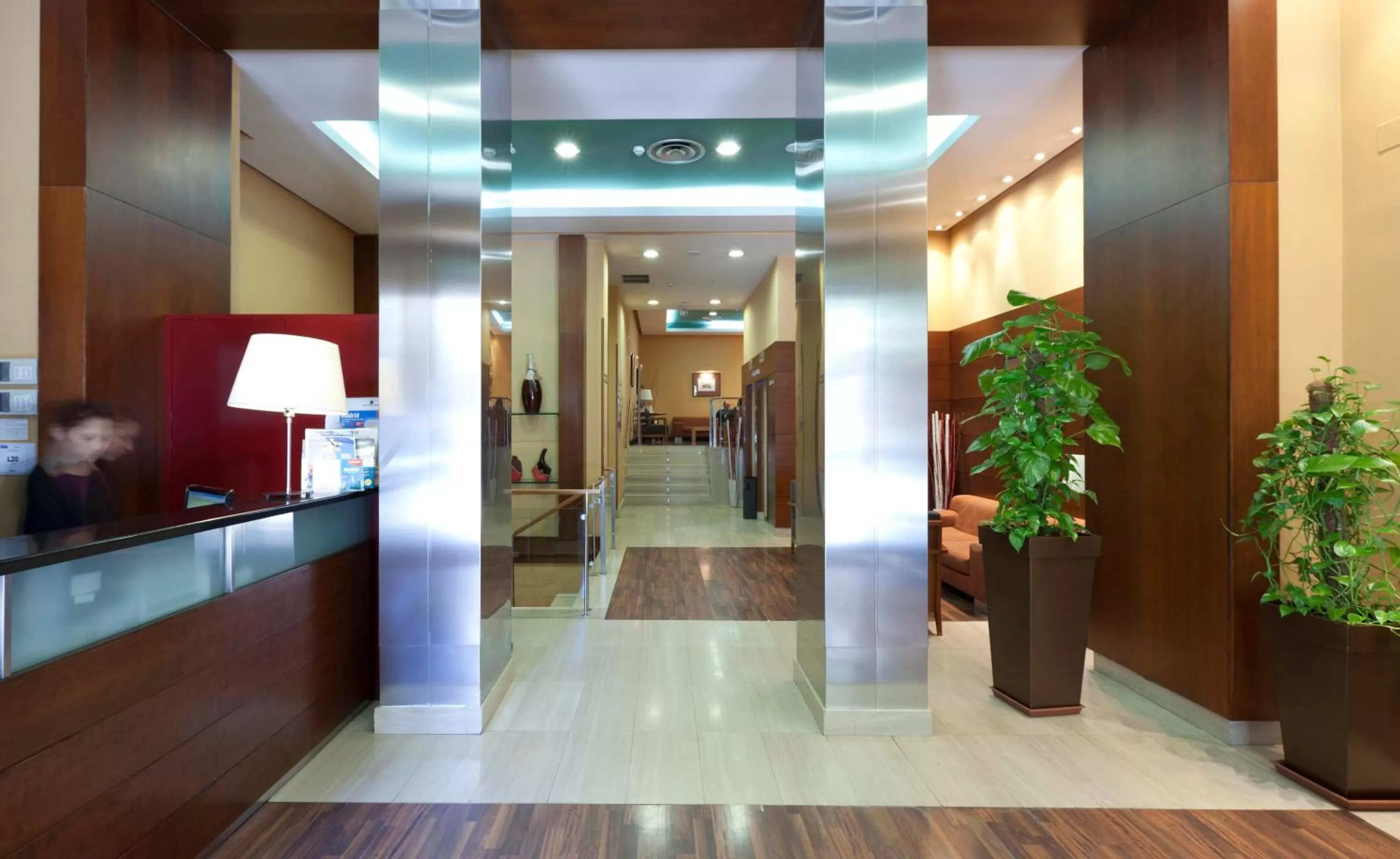 Lobby or reception in Victoria 4 Puerta del Sol