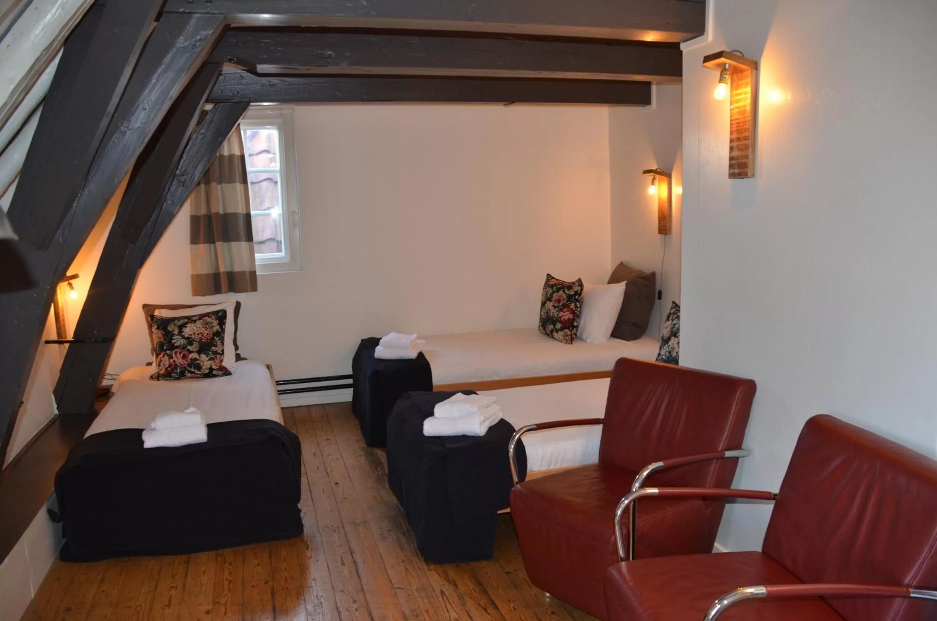 Nearby landmark in Hotel de Tabaksplant