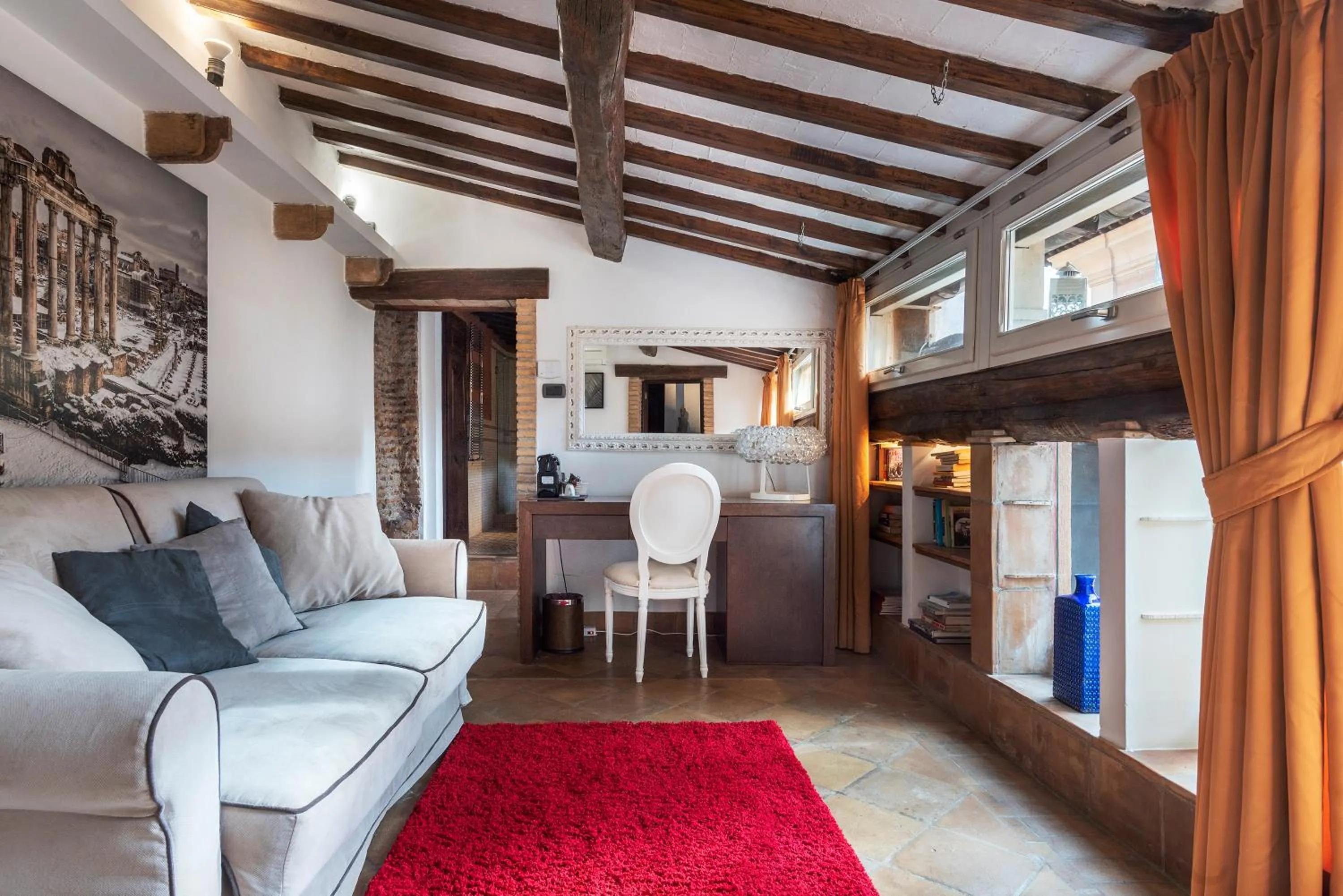 Living room in Luxury Trastevere