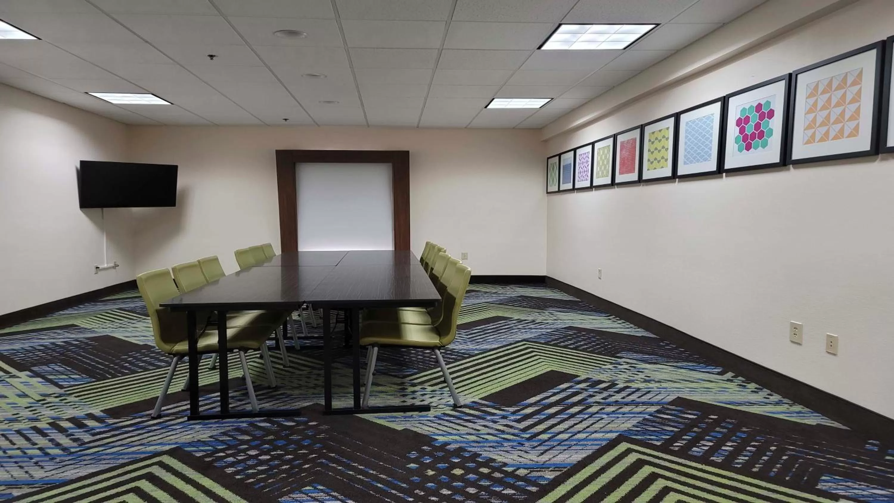 Meeting/conference room in Holiday Inn Express North Myrtle Beach - Little River by IHG