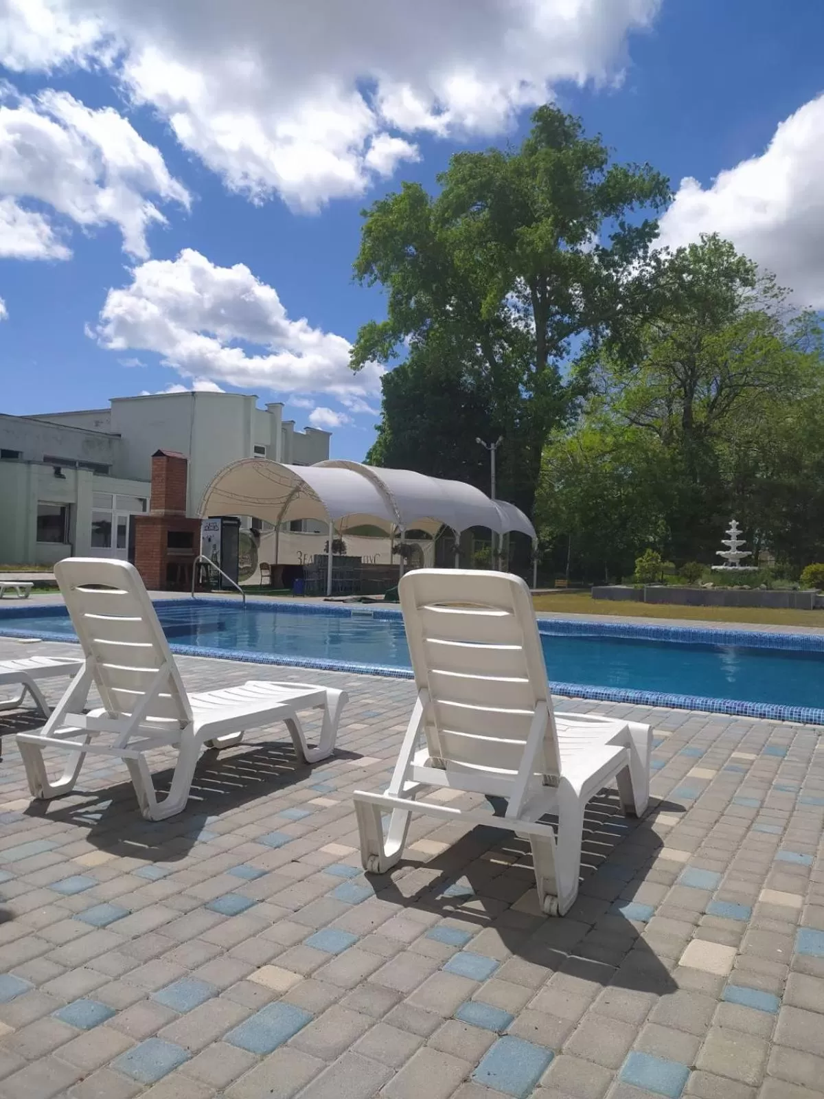 Pool view, Swimming Pool in Zelenyi Kampus