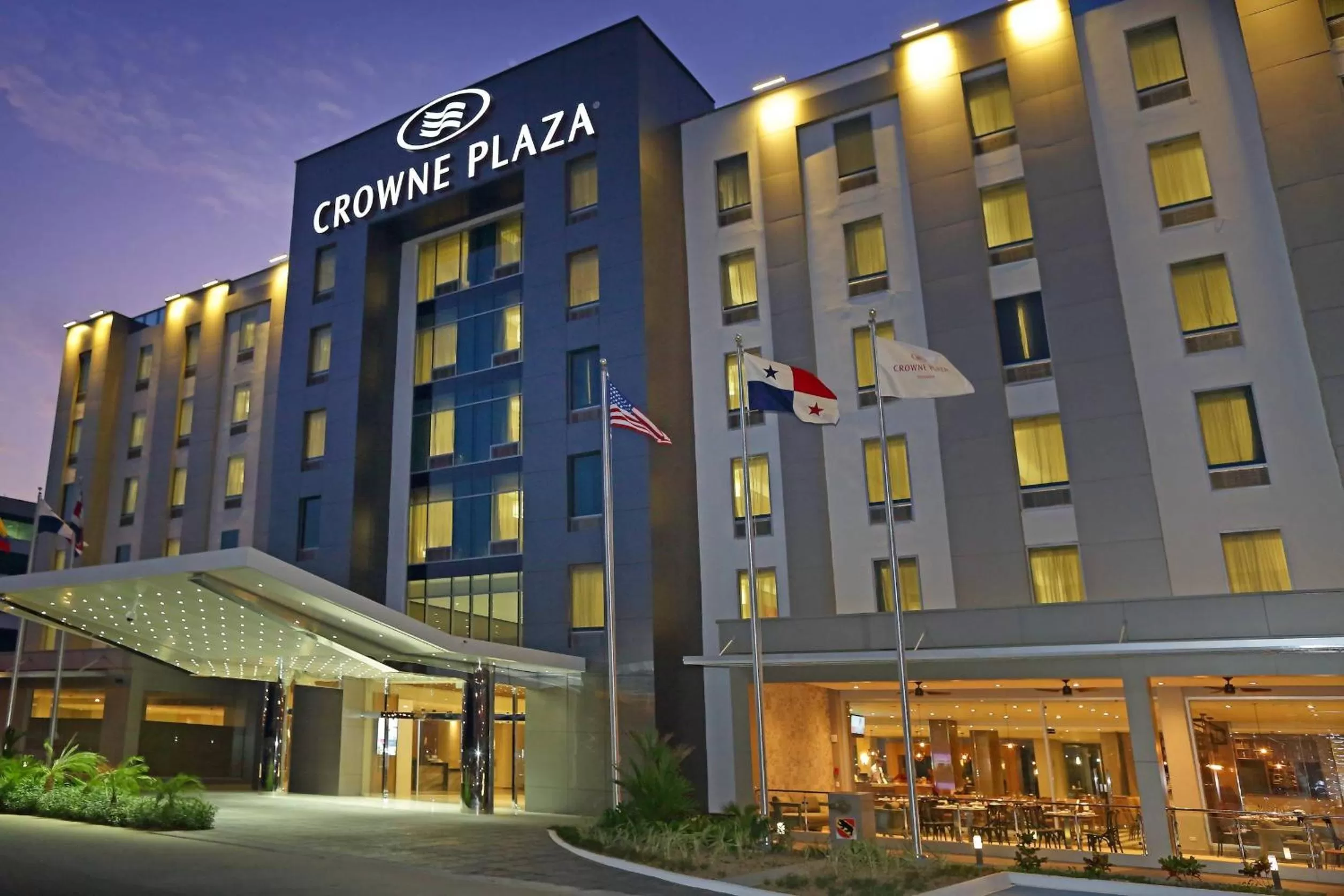 Property building in Crowne Plaza Airport by IHG