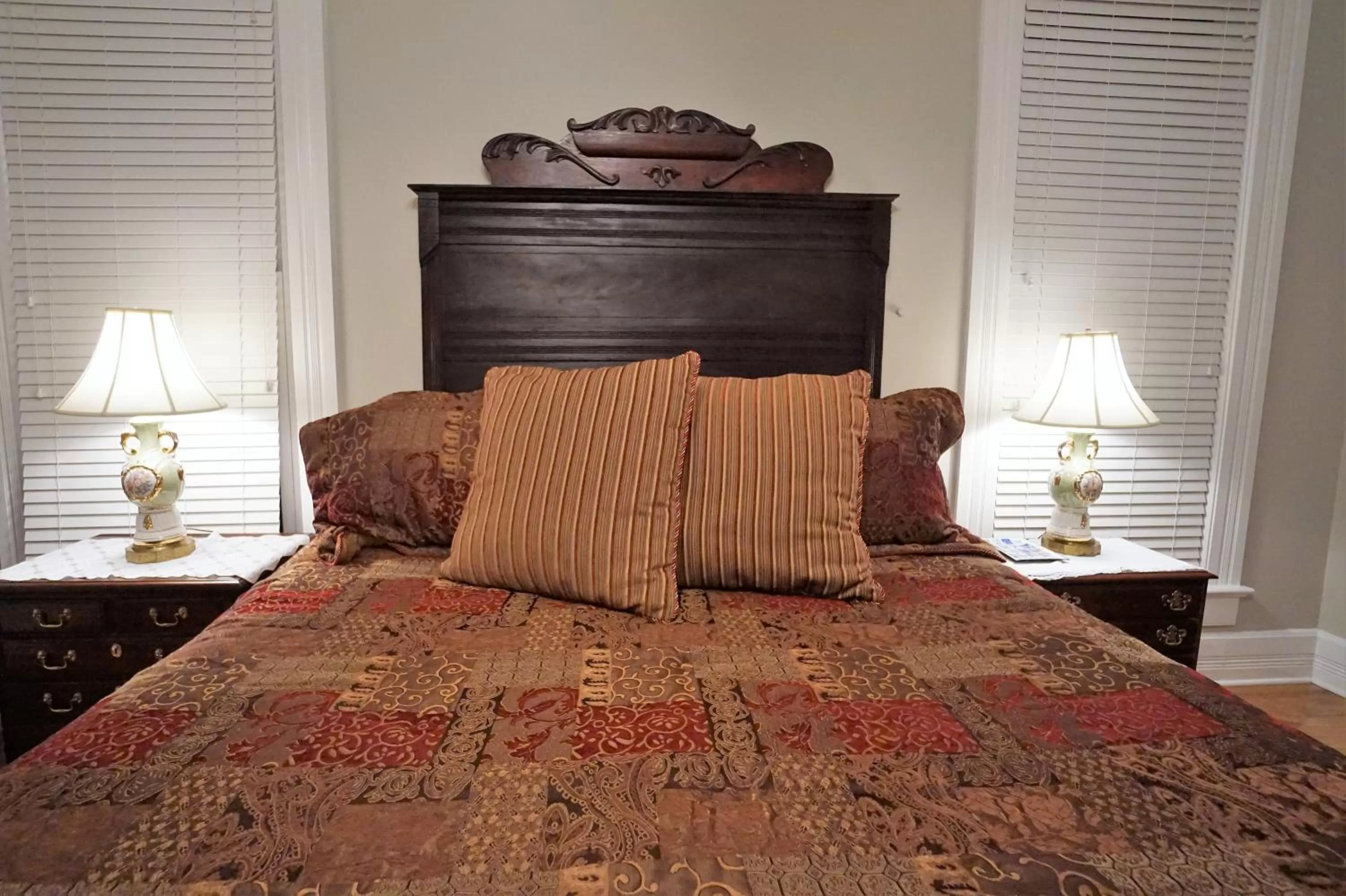 Bed in Paducah 1895 Washington Hotel