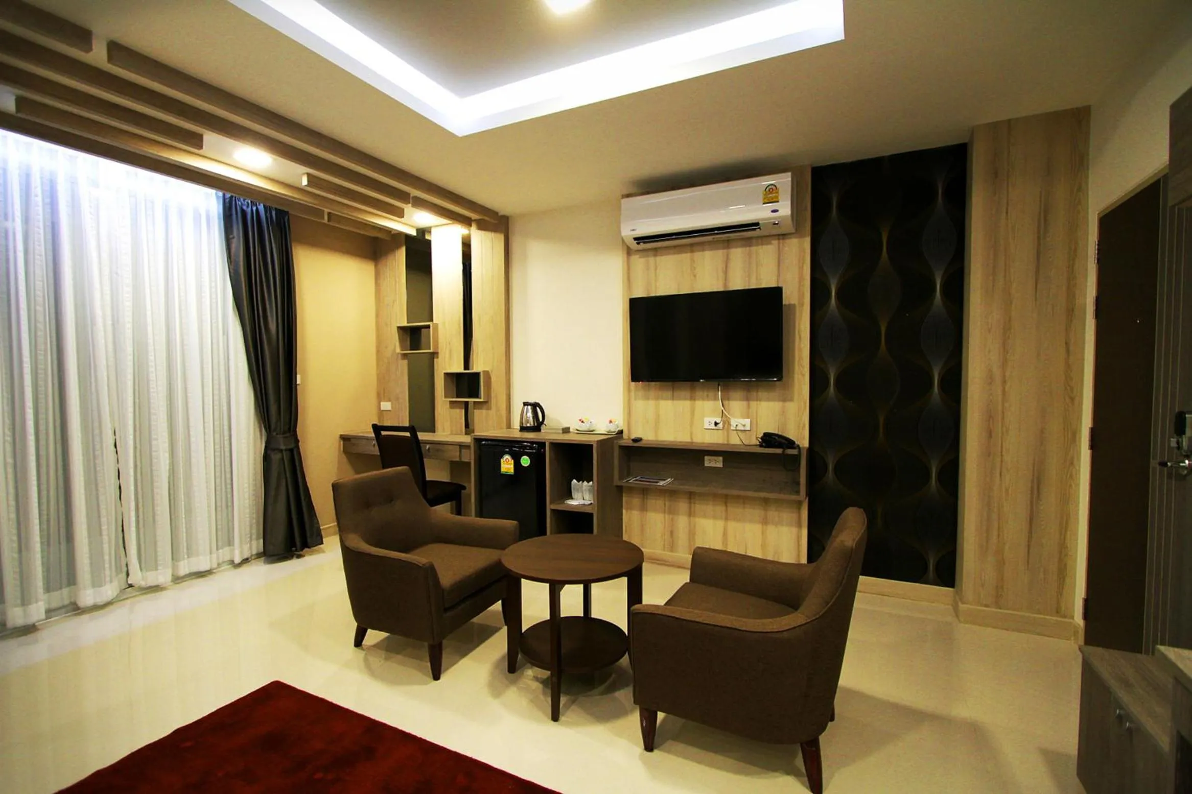 The Contrast i Hotel