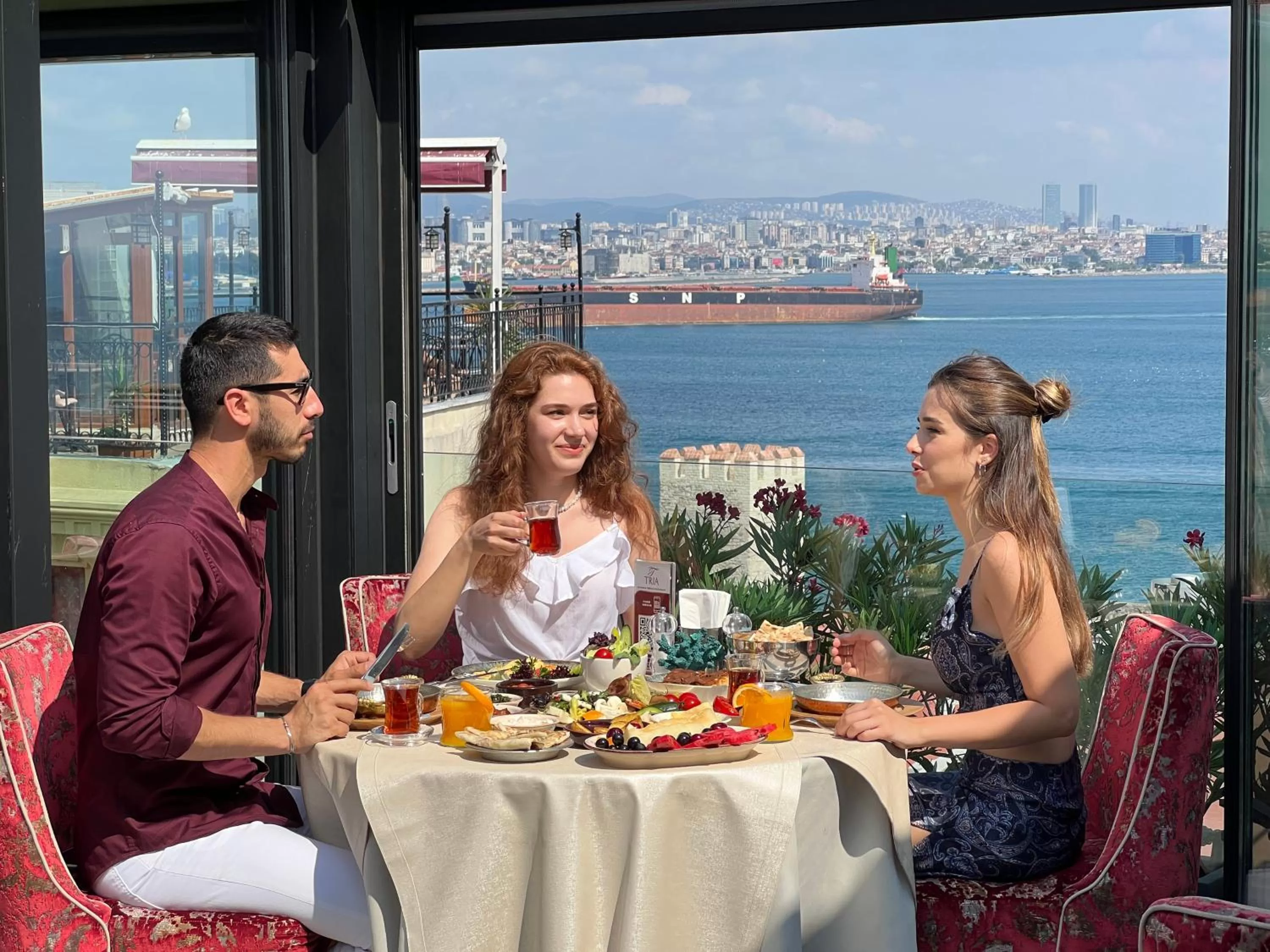 Restaurant/places to eat in Tria Hotel Istanbul-Special Category