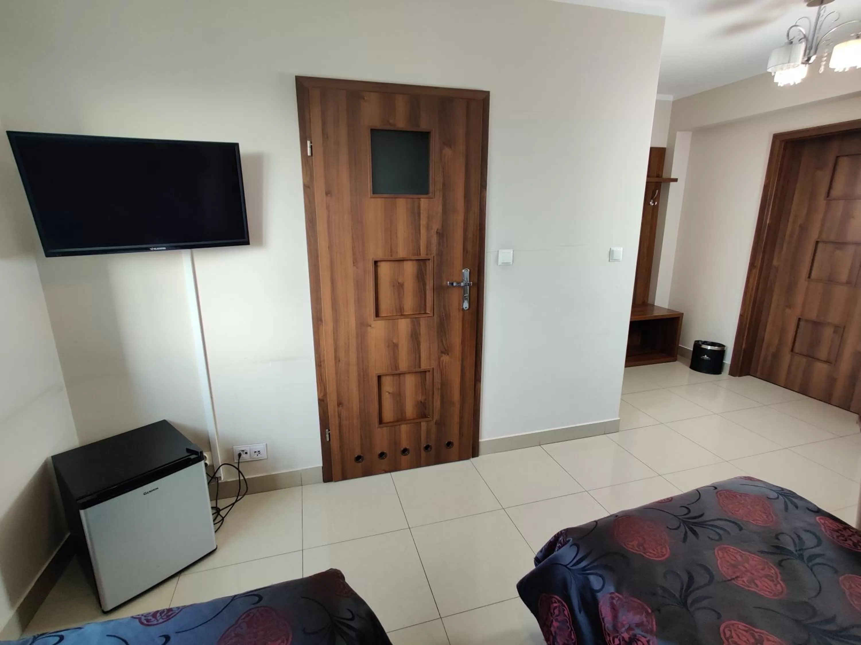 Photo of the whole room, Bed in Belweder