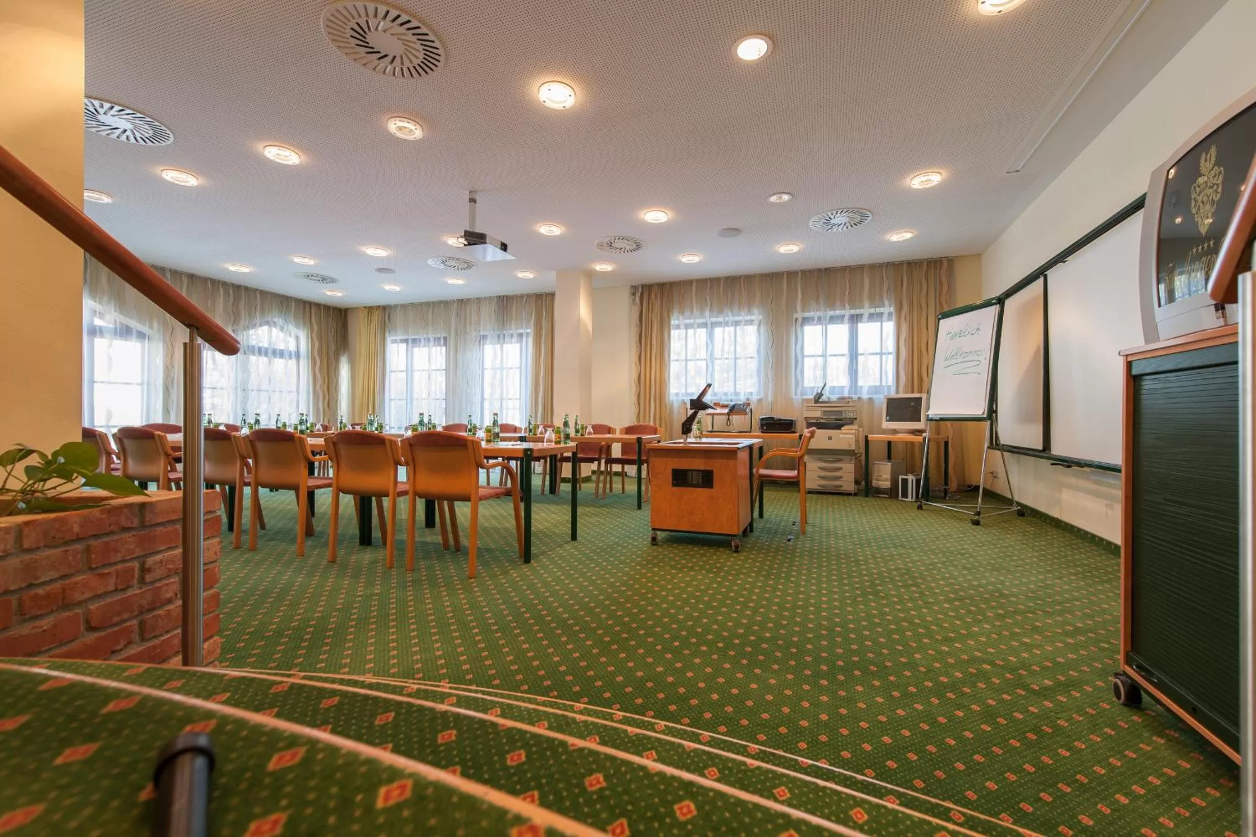 Business facilities in Hotel Zum Jungen Römer