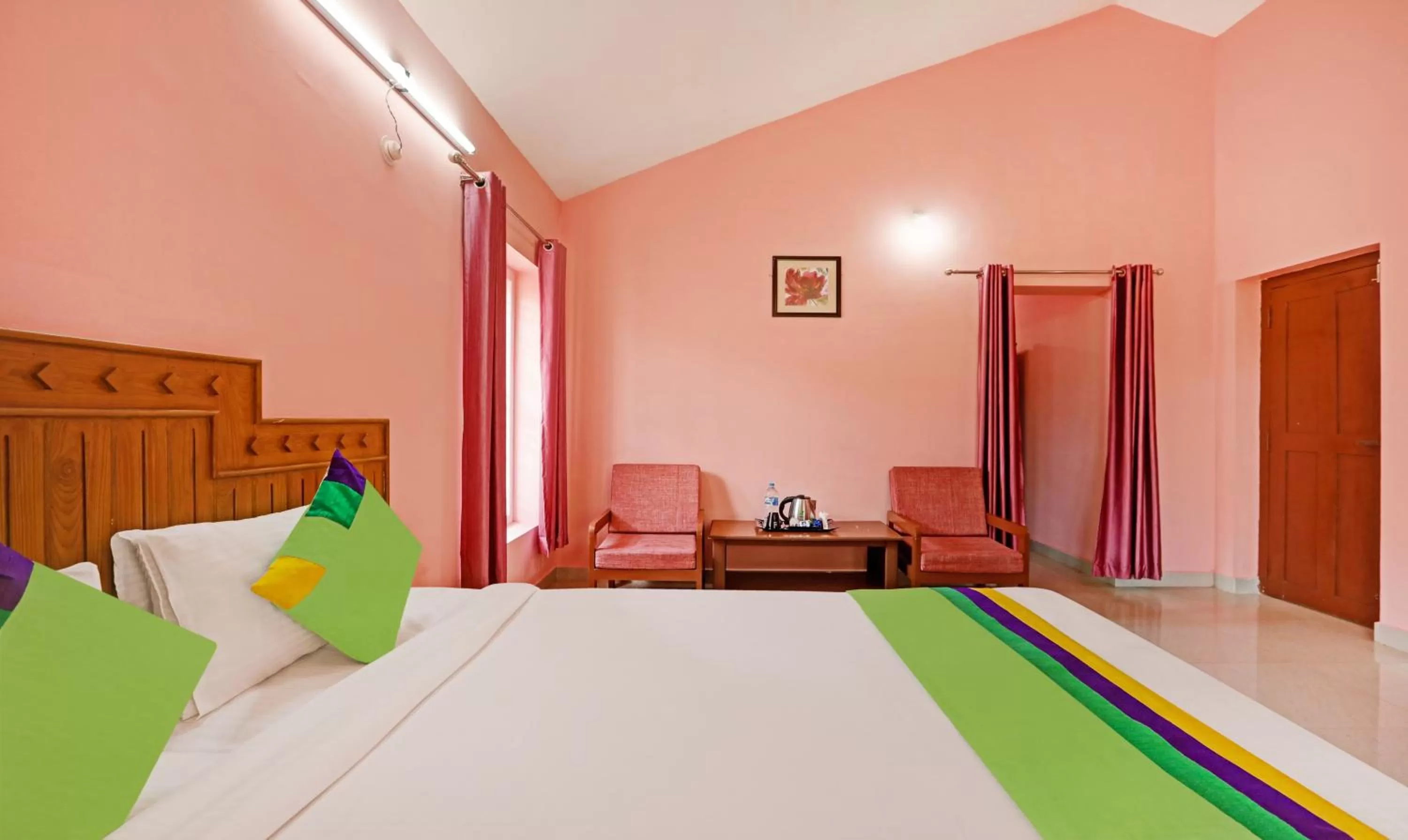 Bed in Treebo Trend Yajna Comforts