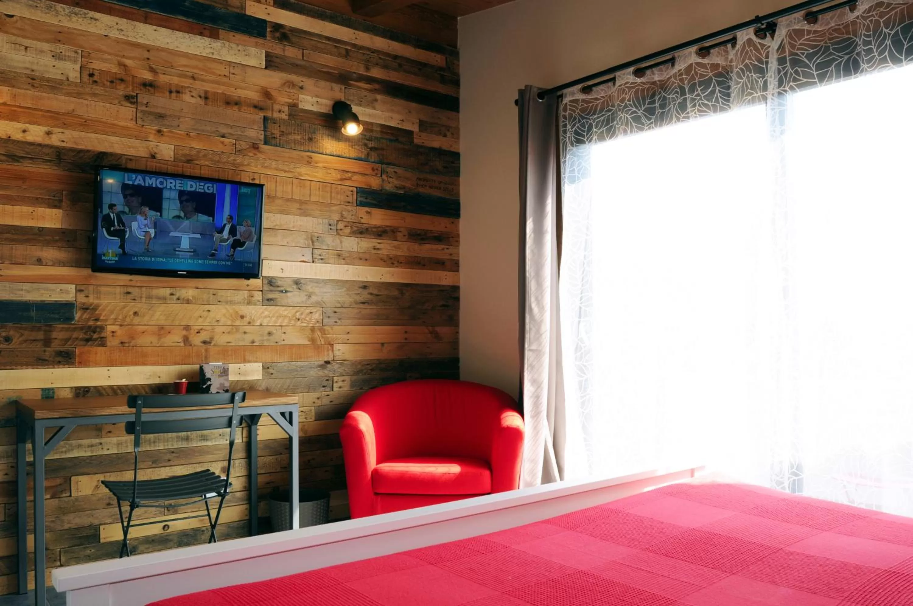 Bedroom, Bed in TerraSole Bakery B&B