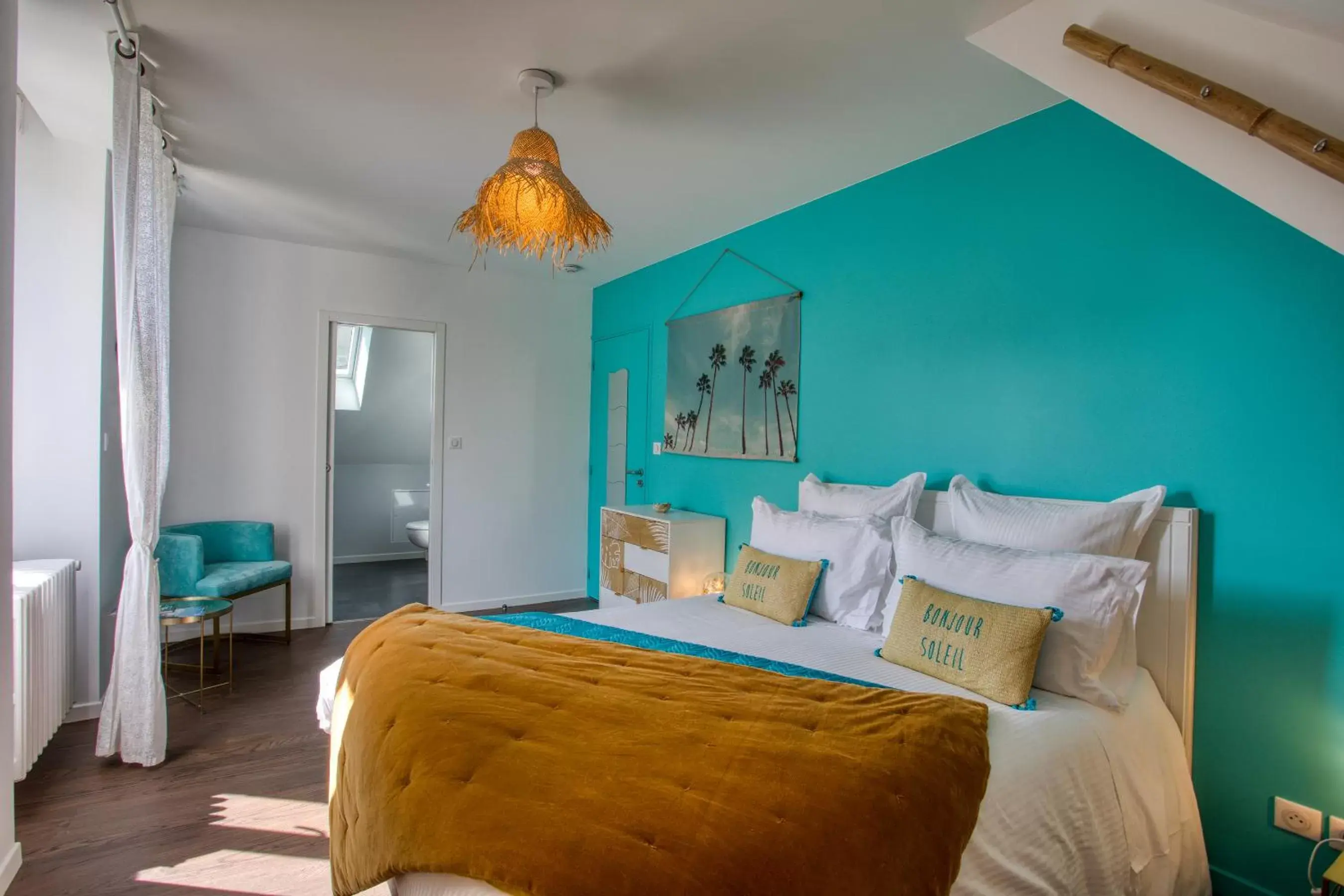 King Room with Garden View in O'Myosotis - 400m Centre Historique - Parking Gratuit - Piscine et Jardin King Room with Garden View in O'Myosotis - 400m Centre Historique - Parking Gratuit - Piscine et Jardin