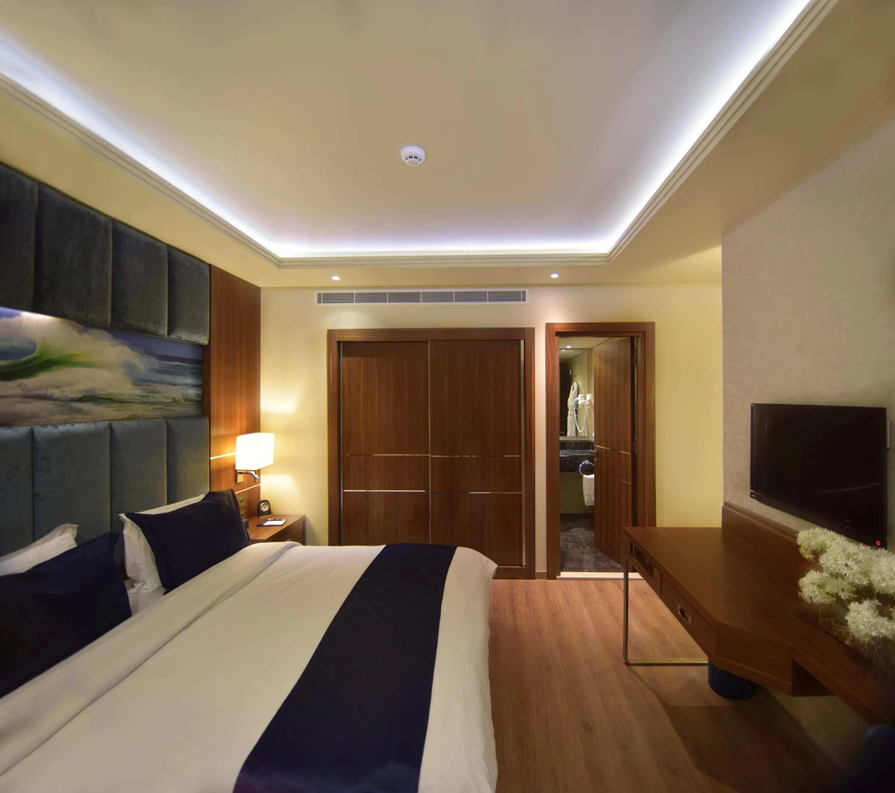 Bedroom, Bed in Gems Hotel