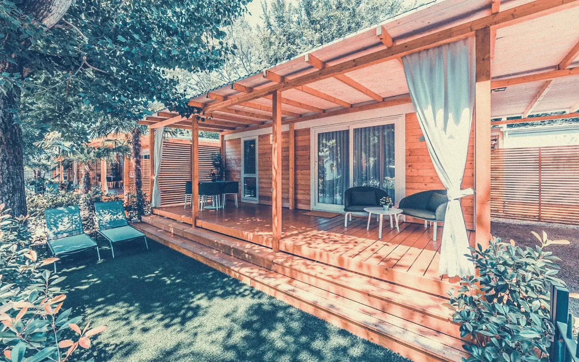 Deluxe One-Bedroom Cottage in Club del Sole Tenuta Primero Grado Family Collection Deluxe One-Bedroom Cottage in Club del Sole Tenuta Primero Grado Family Collection