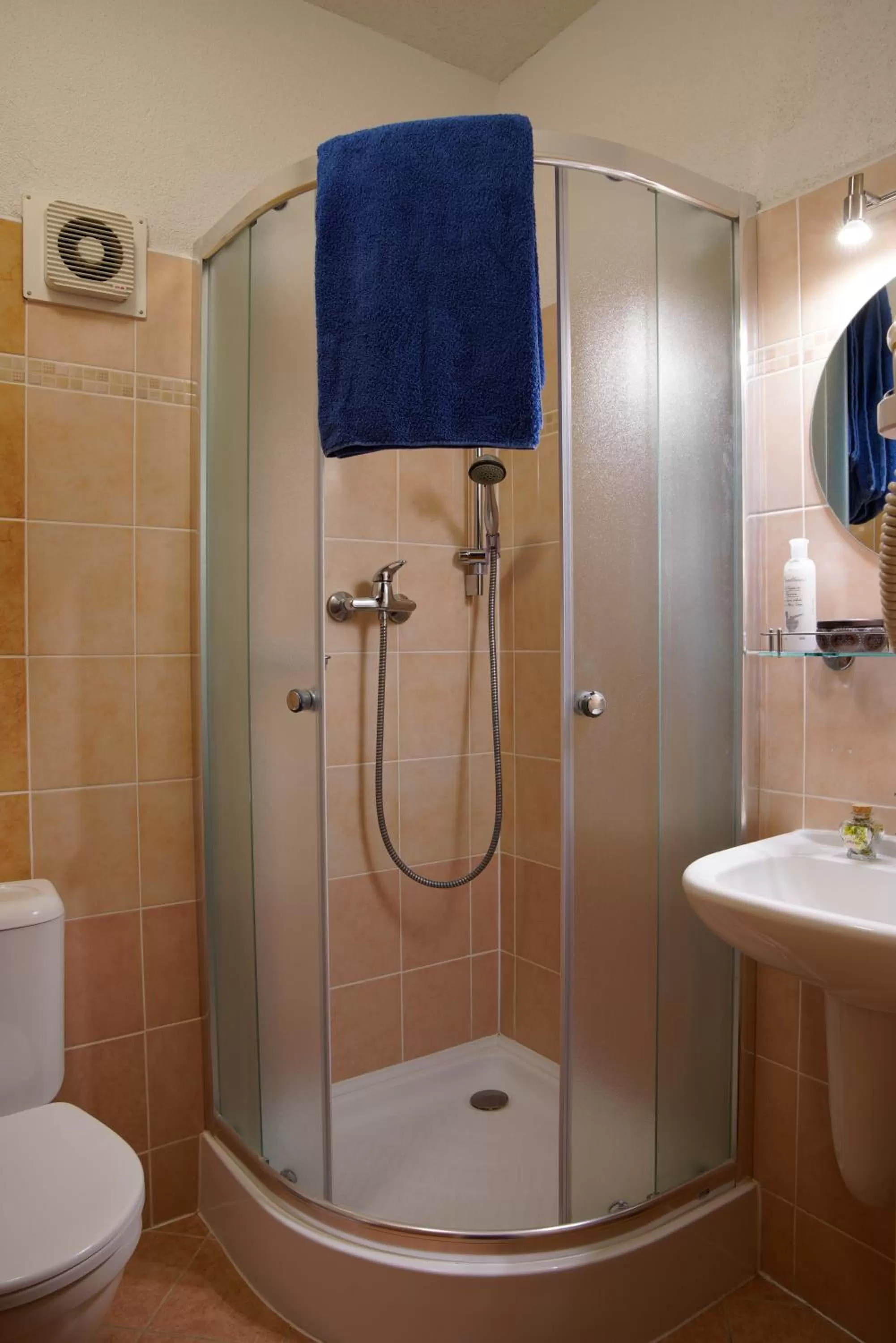 Shower in Hotel Villa Lauretta