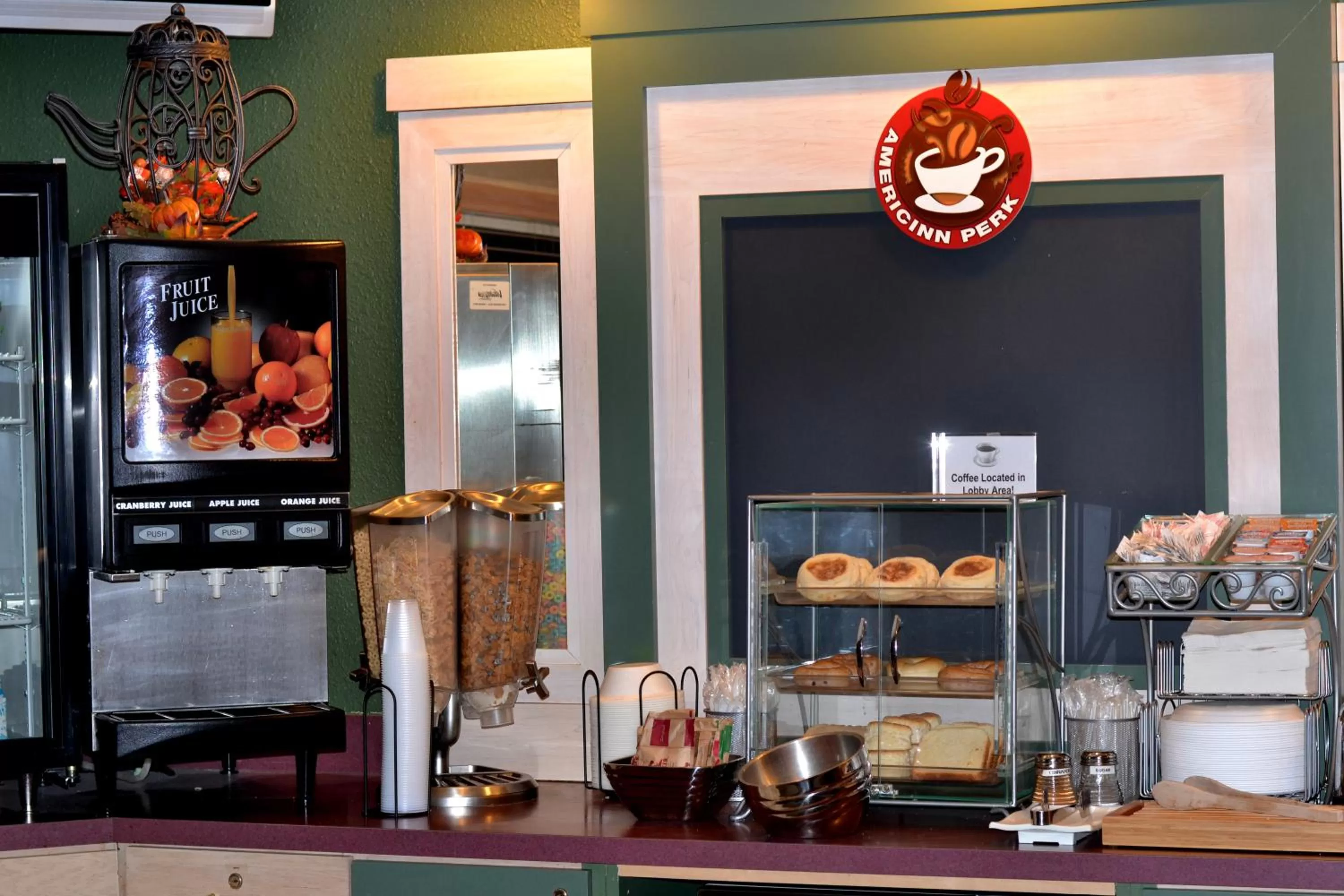 Breakfast in AmericInn by Wyndham Osceola