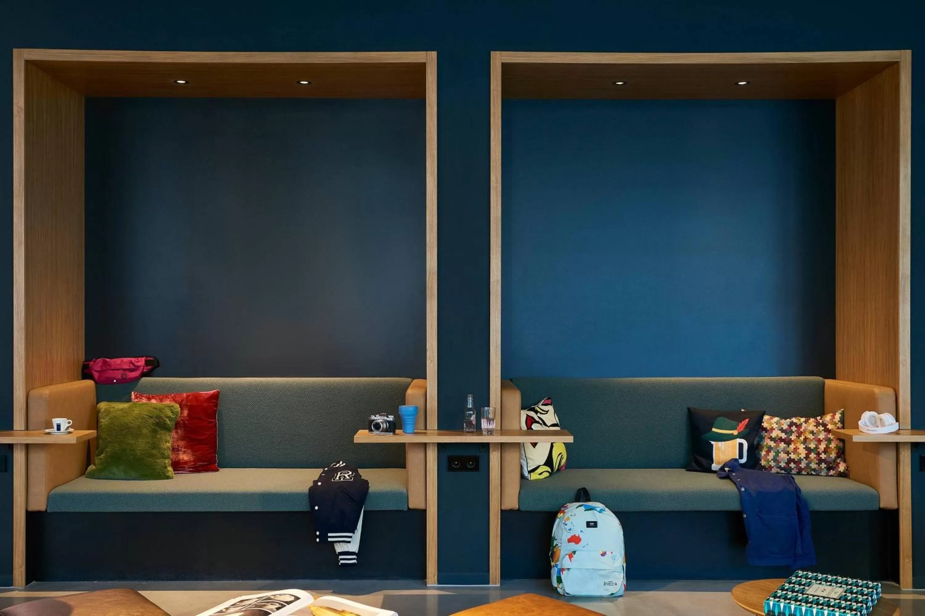 Restaurant/places to eat in Moxy Essen City