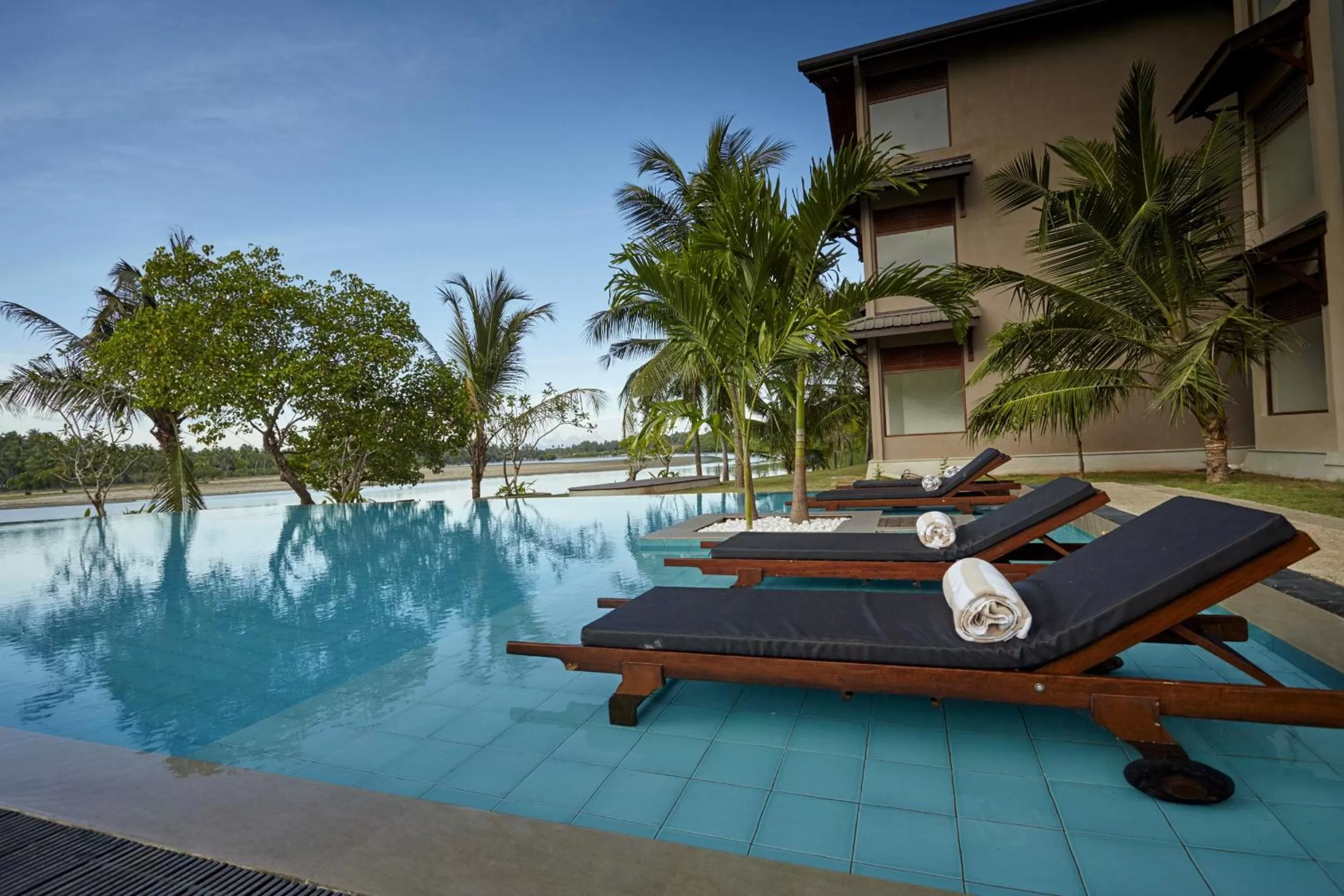 Swimming pool in Amaranthe Bay Resort & Spa