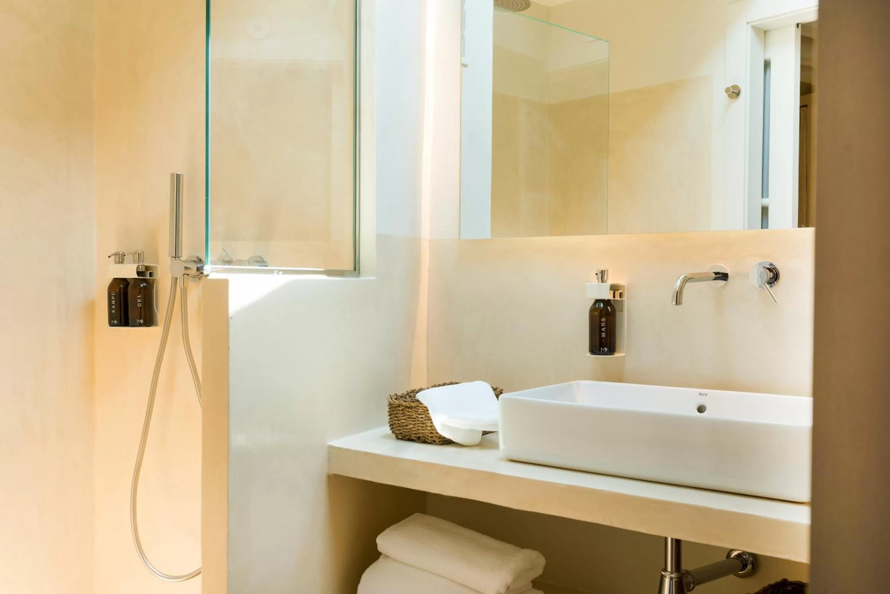 Bathroom in Can Mascort Eco Hotel