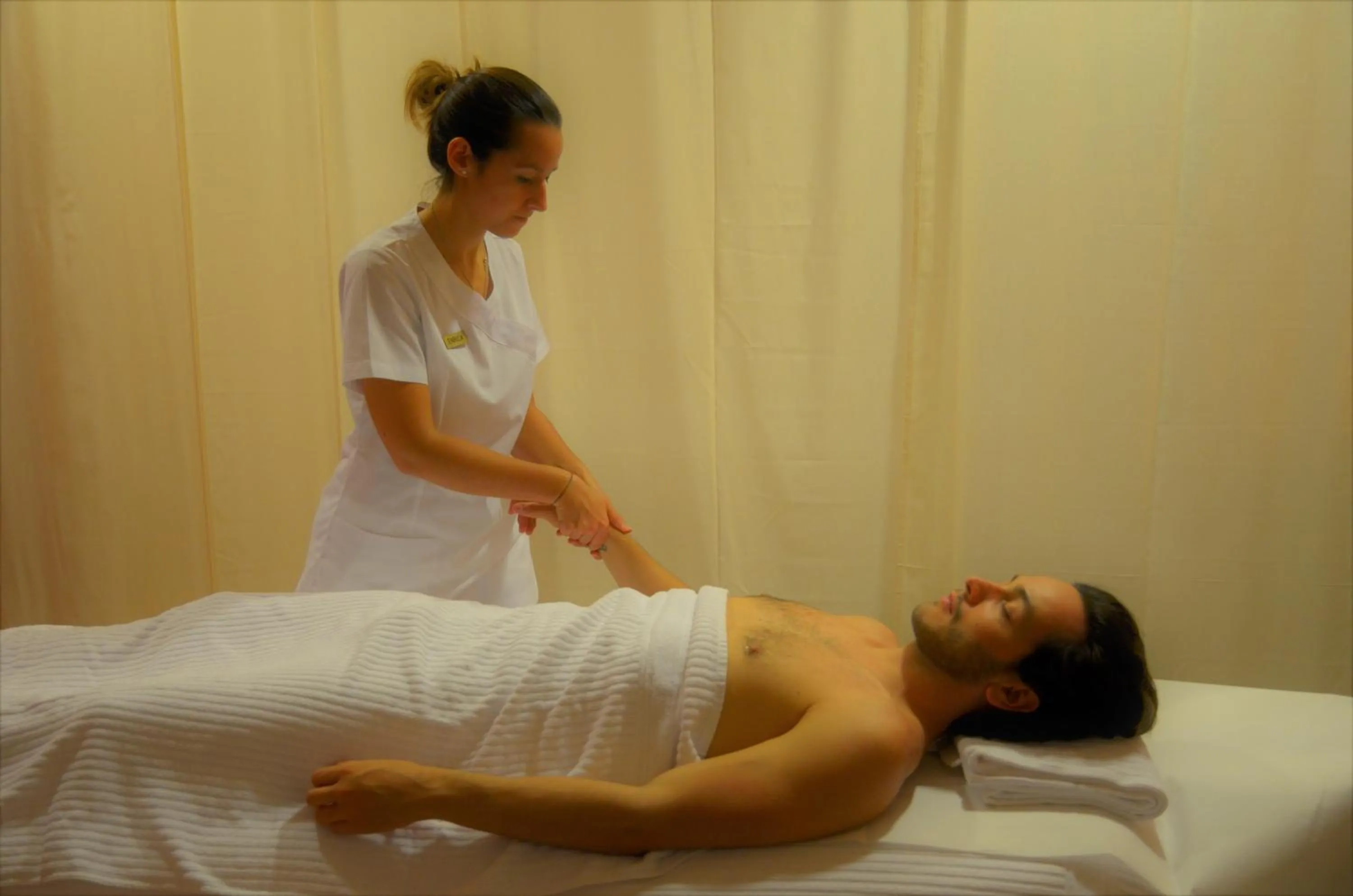 Massage in Hotel Du Lac - Relax Attitude Hotel