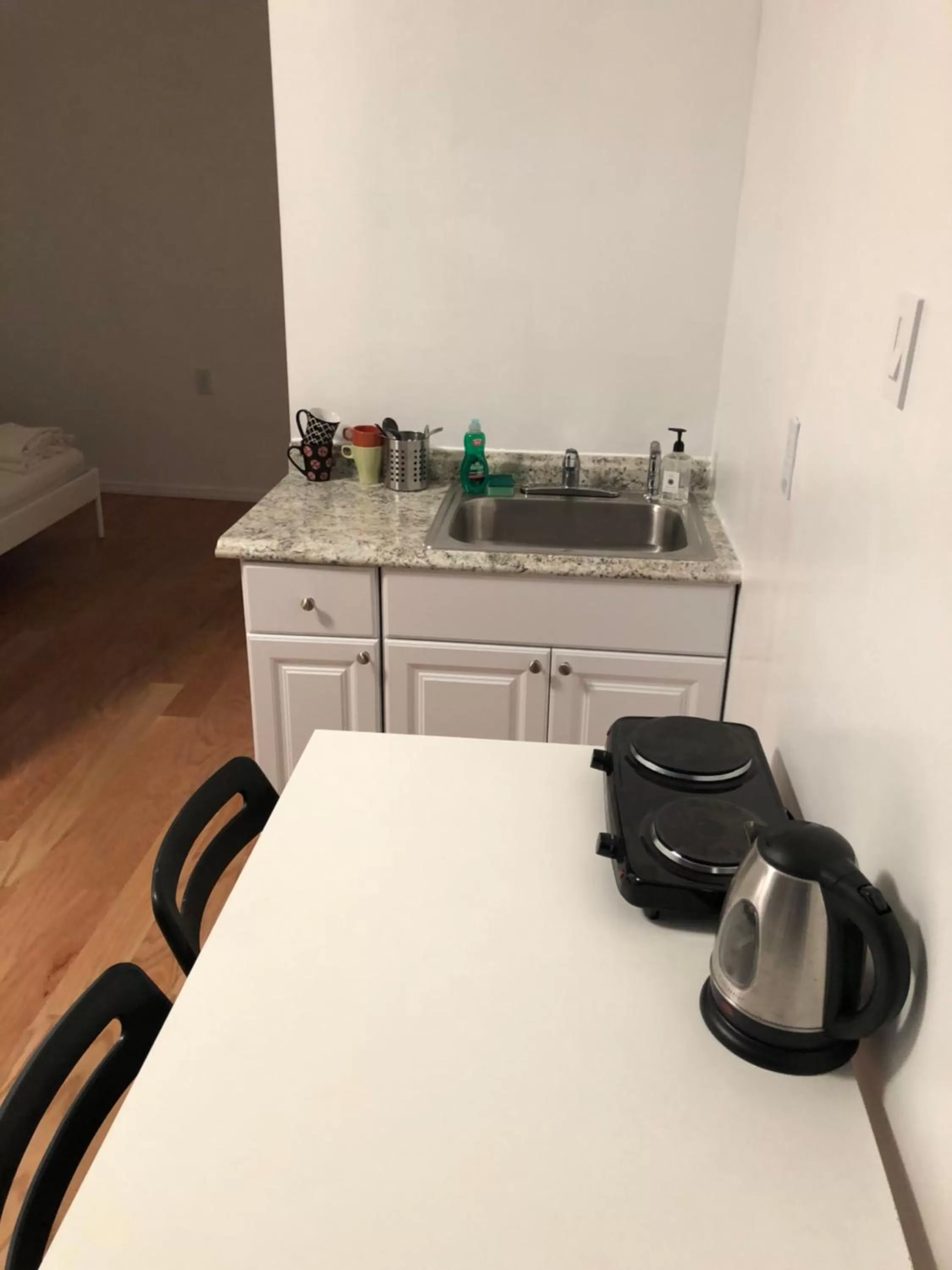 Kitchen or kitchenette, Kitchen/Kitchenette in Apartment Ocean Block