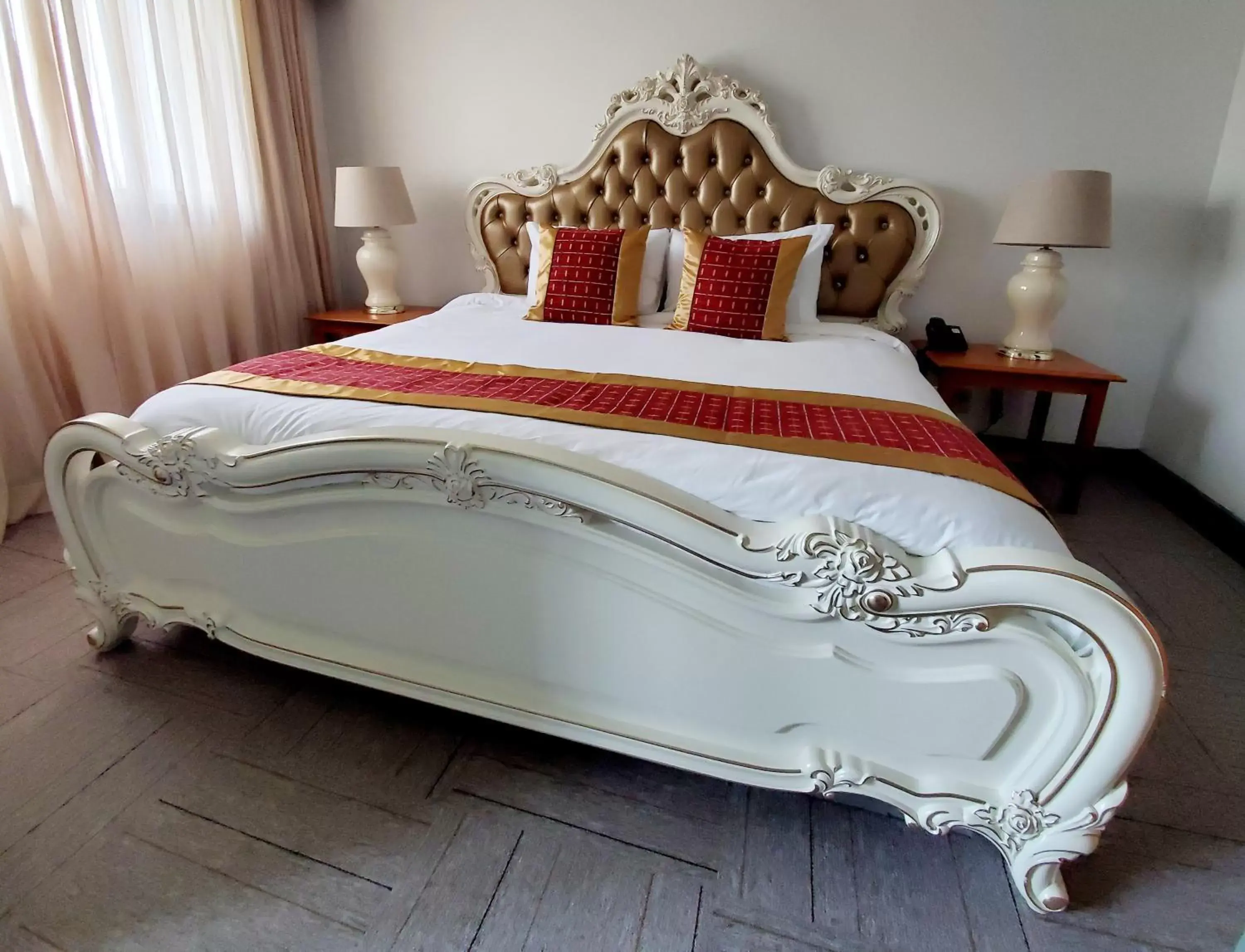 Junior Suite in Lagoon City Pier One Resort Junior Suite in Lagoon City Pier One Resort