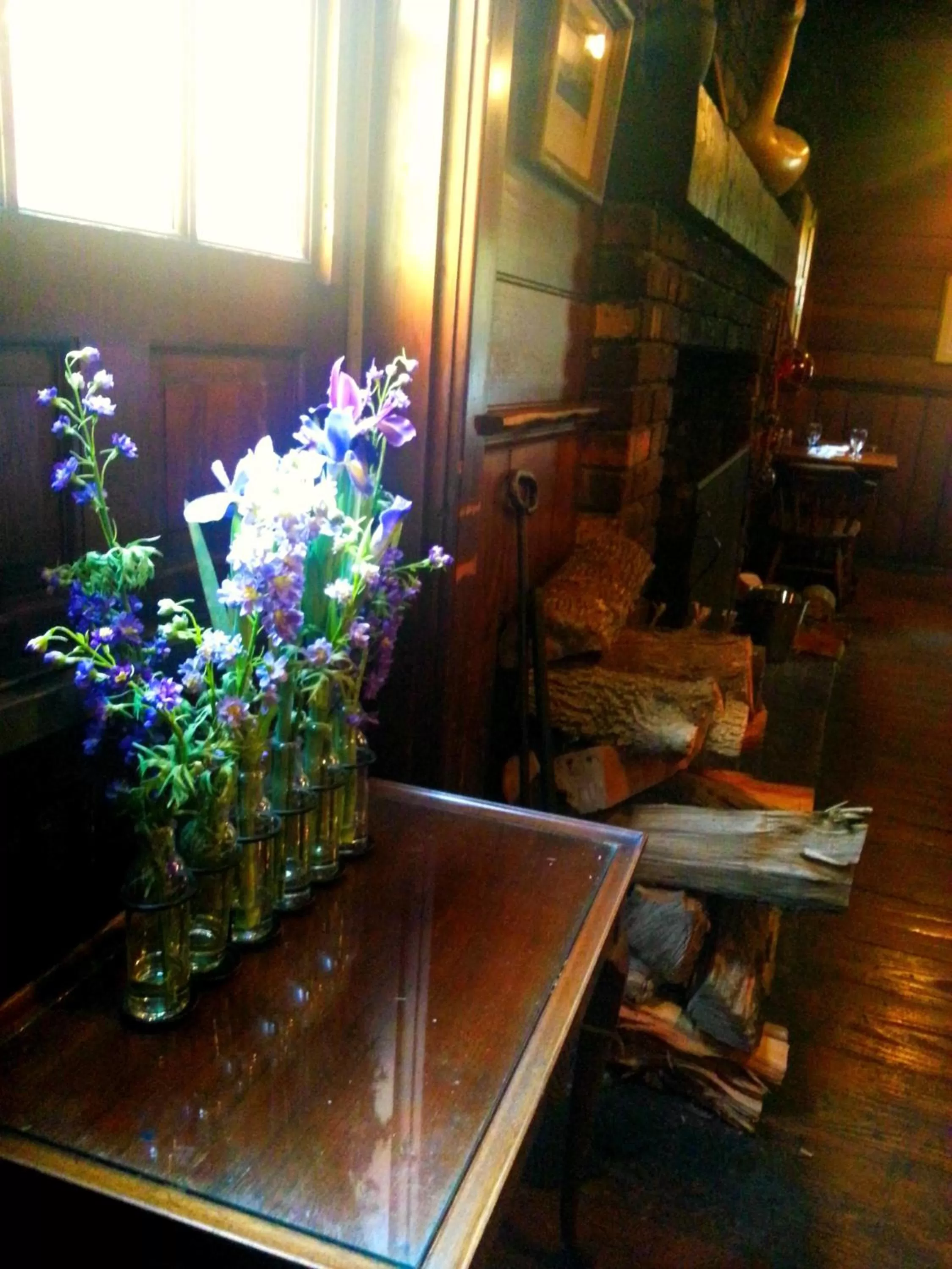 Restaurant/places to eat in The Robert Morris Inn