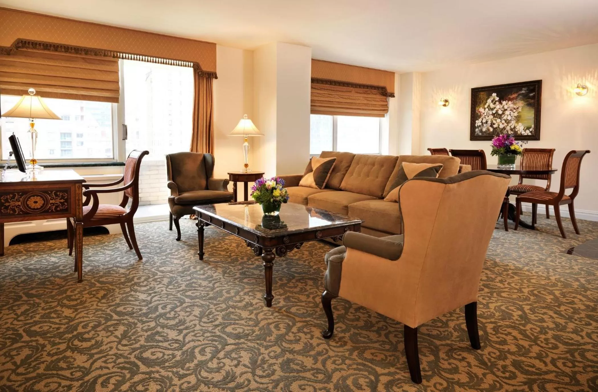 Seating Area in The Kimberly Hotel