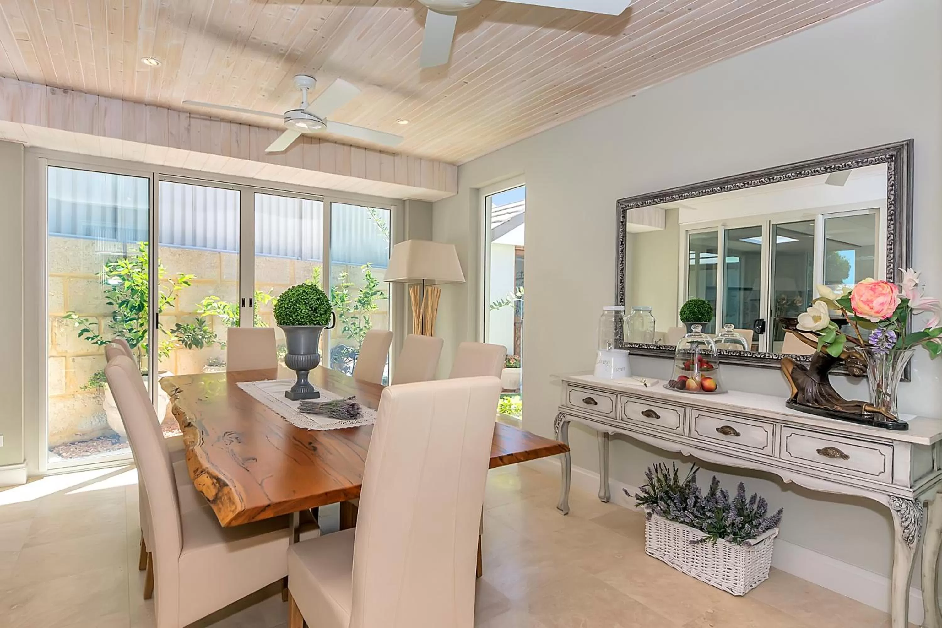 Seating area in Lavender Manor BnB
