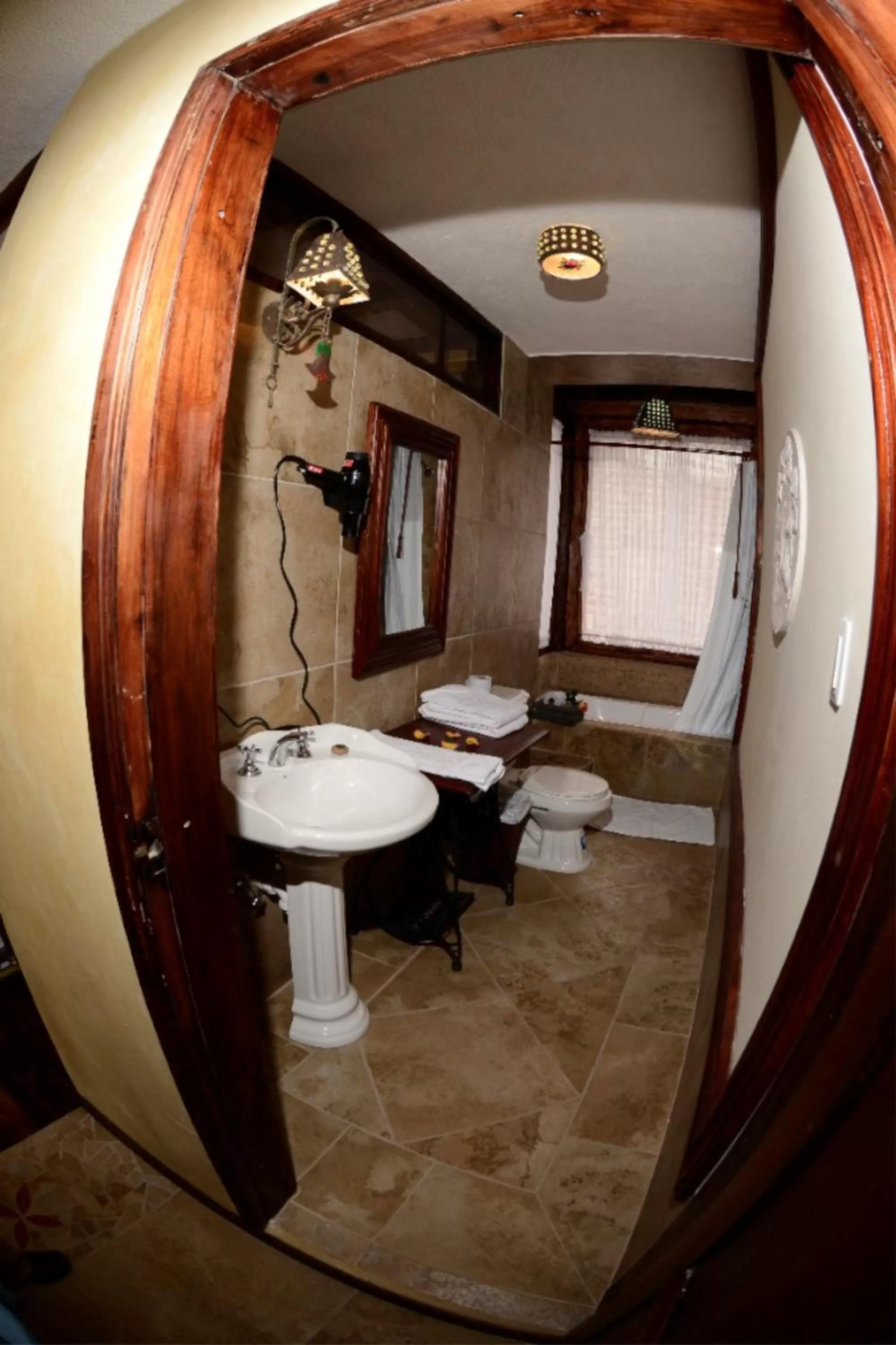 Bathroom in Hostería La Andaluza