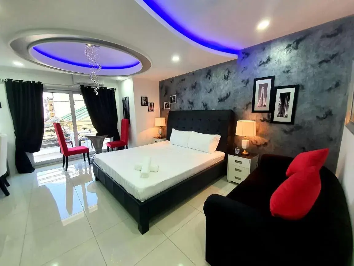 Deluxe King Studio in Kandi Palace Deluxe King Studio in Kandi Palace