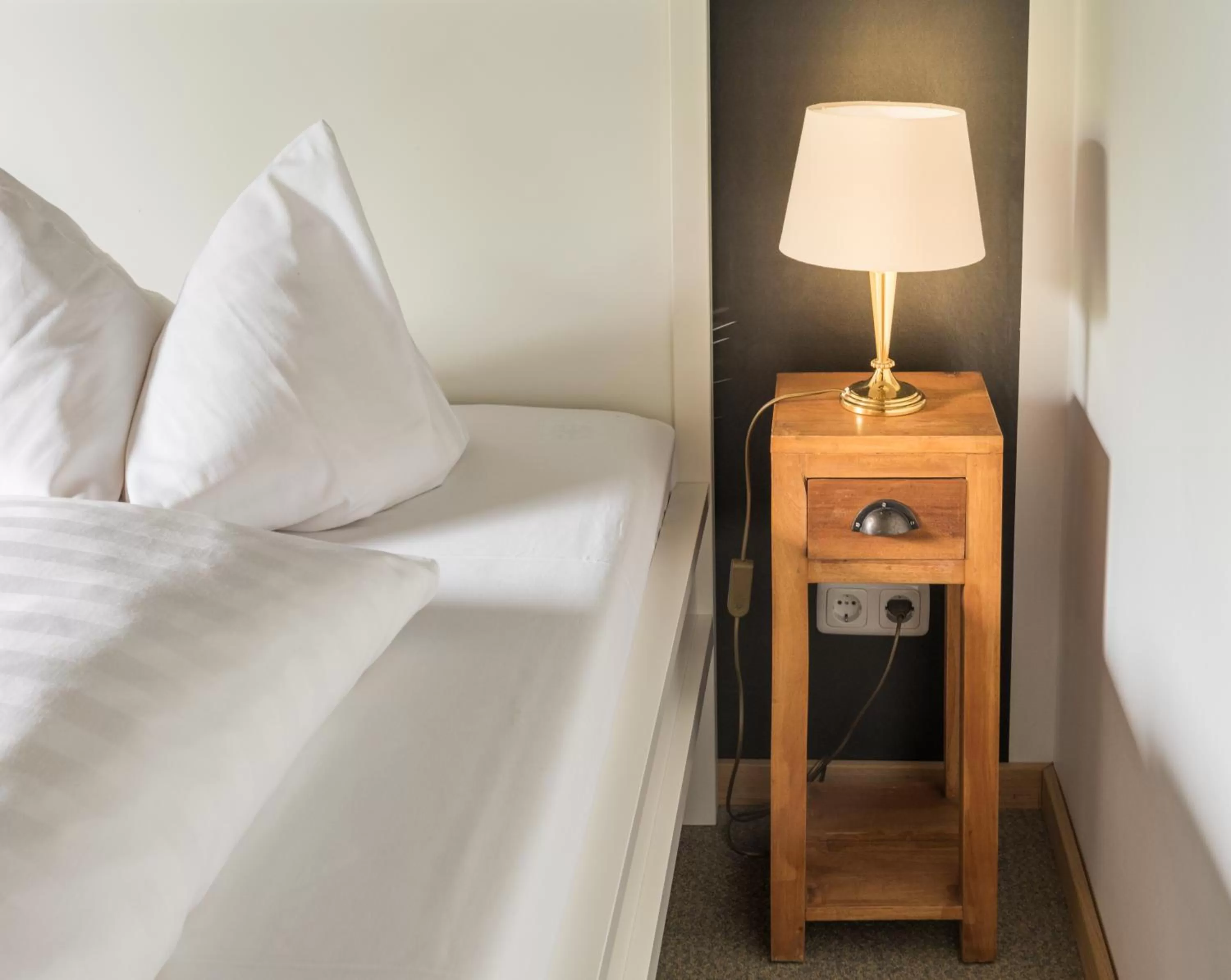 Decorative detail, Bed in Engel Hotel Grill Bar