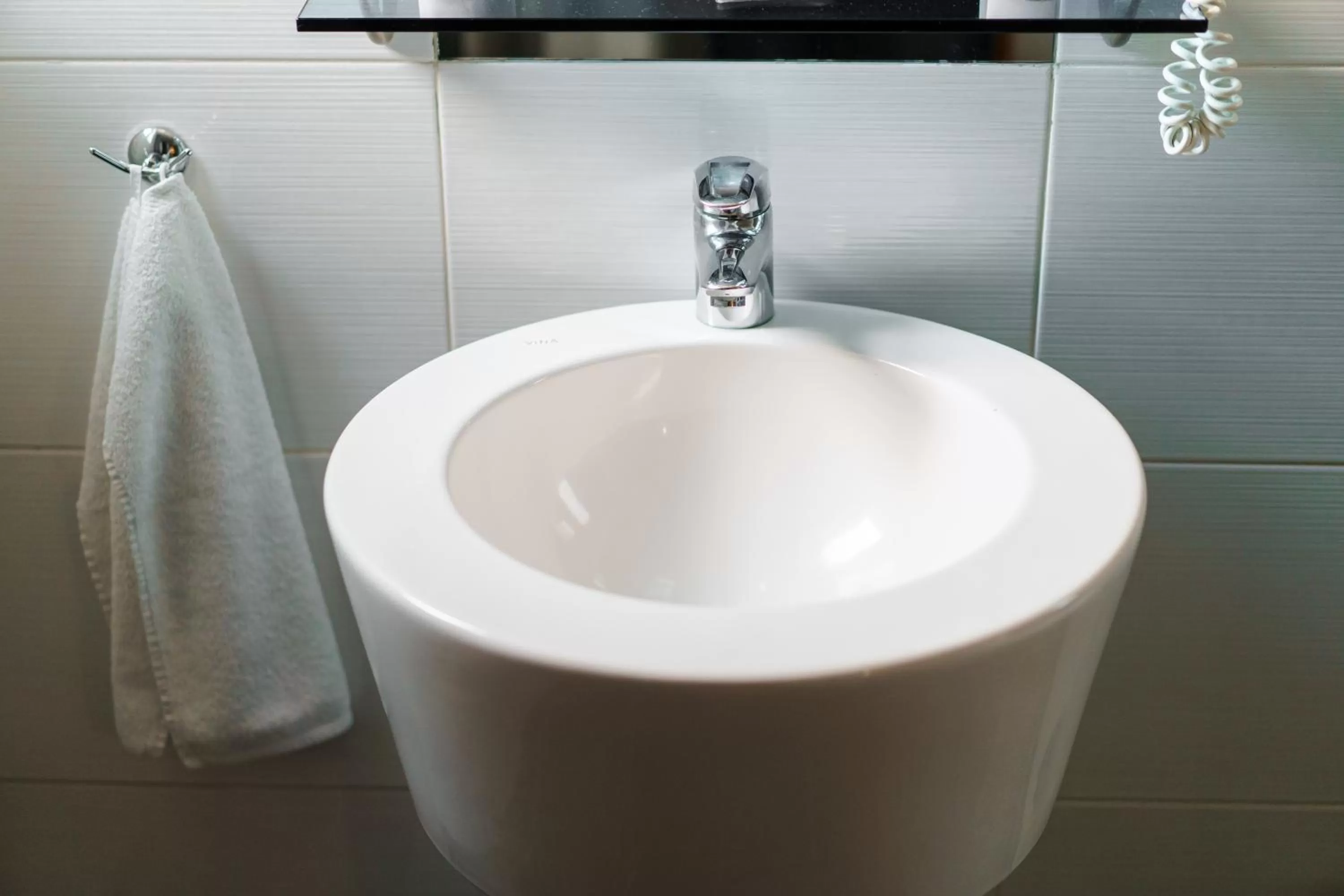 Bathroom in Hotel Ego - Free Parking - Top Central Location