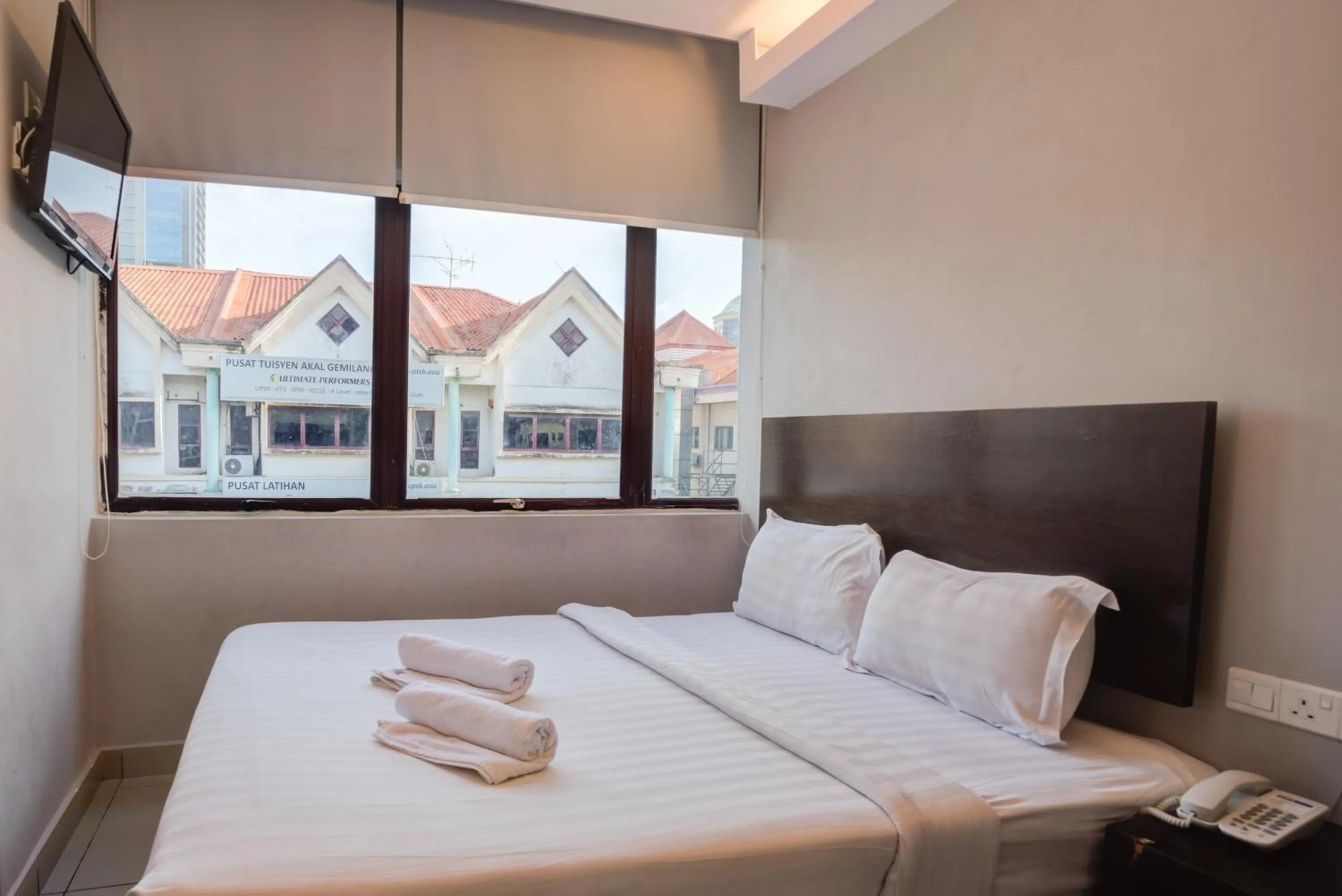 Bedroom, Bed in GM Hotel Metro at Sunway